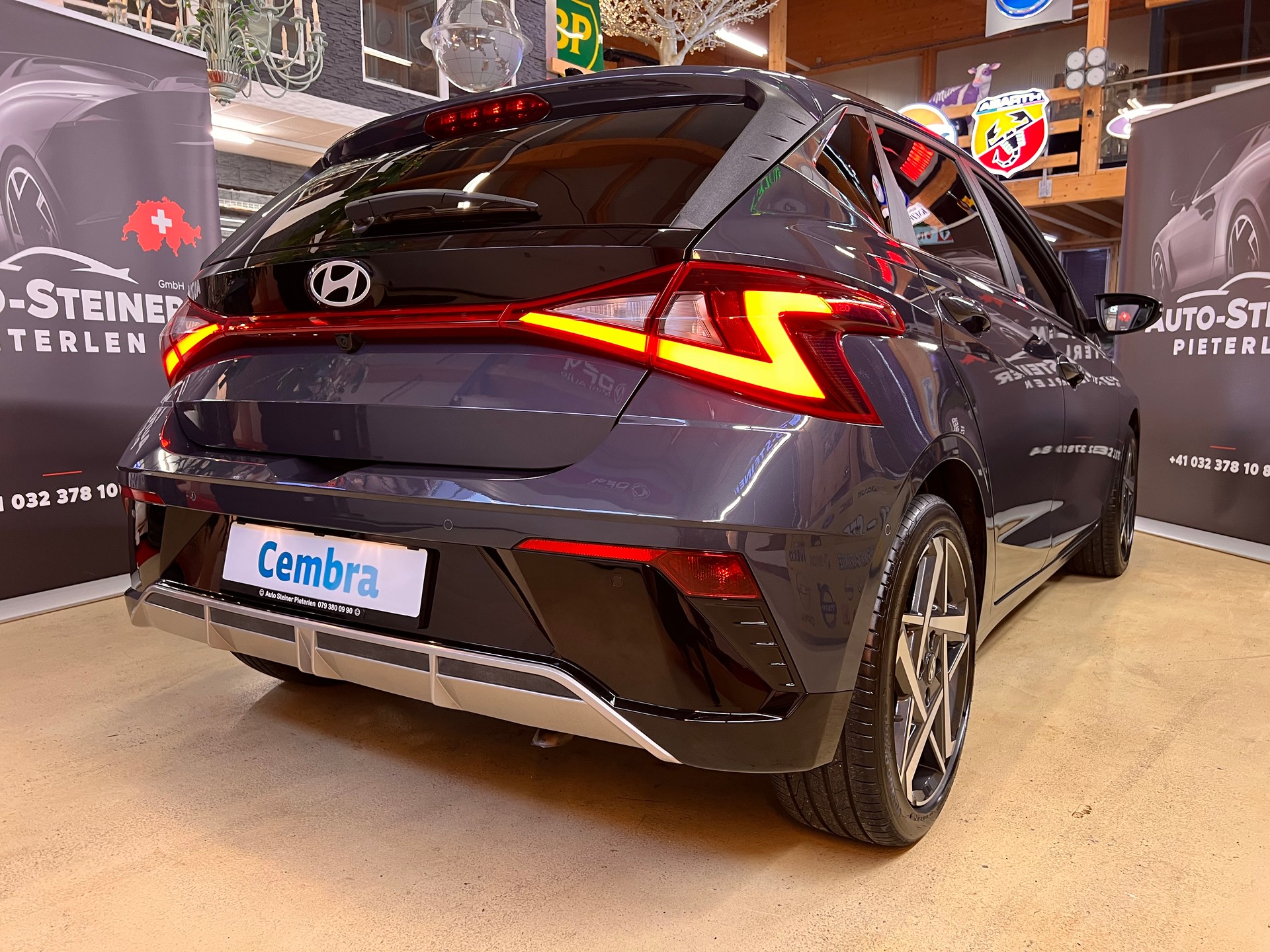 HYUNDAI i20 1.0 T-GDi VERTEX 48V MH DCT. CH AUTO MIT 5 JAHRES GARANTIE + KM FREI !! AUTOMAT + SCHIEBEDACH + NAVI + 4 X SITZHEIZUNG !!-image-11