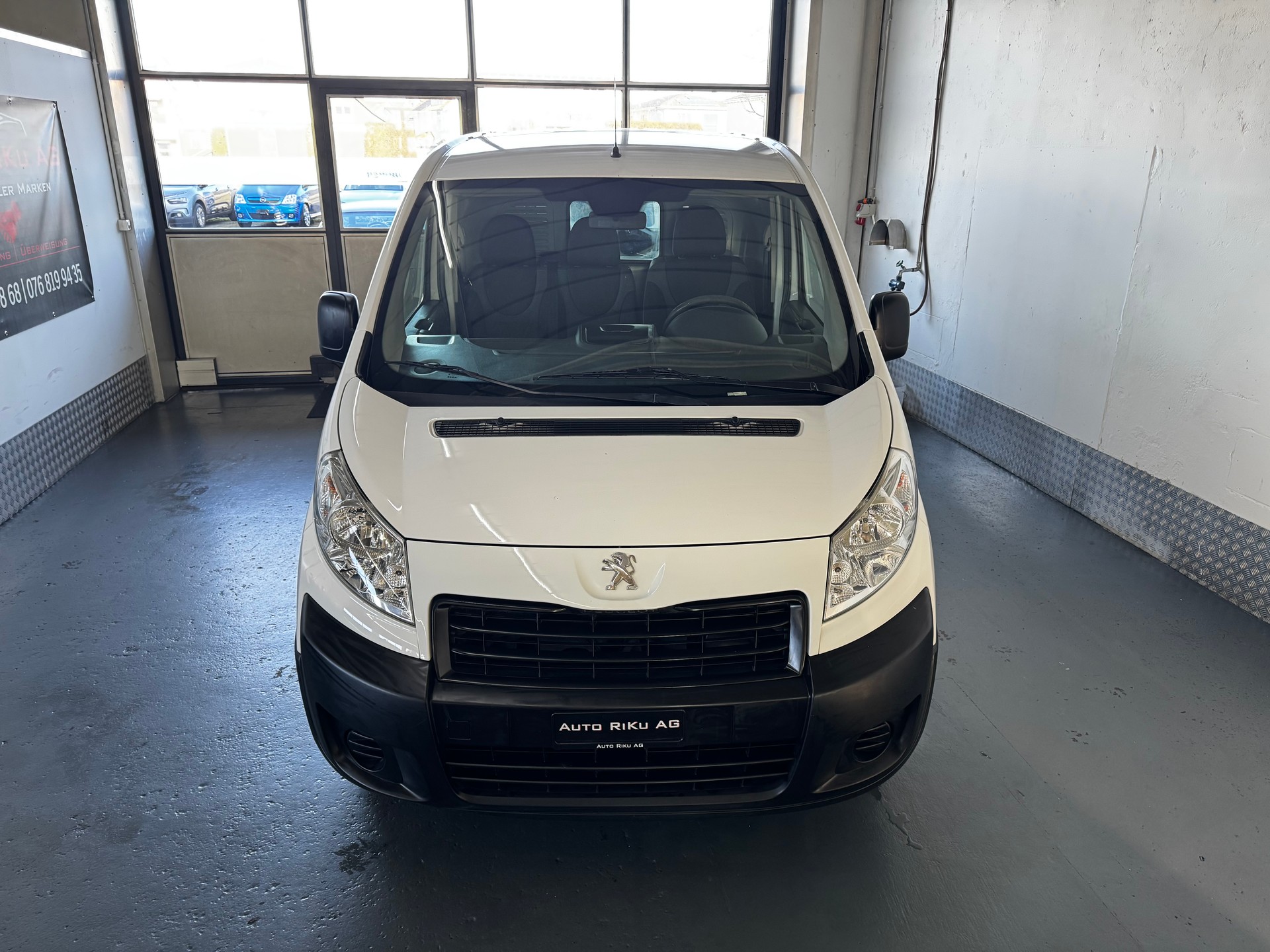 PEUGEOT Expert 2.0 HDi 229 L2H1-showroom-element-2