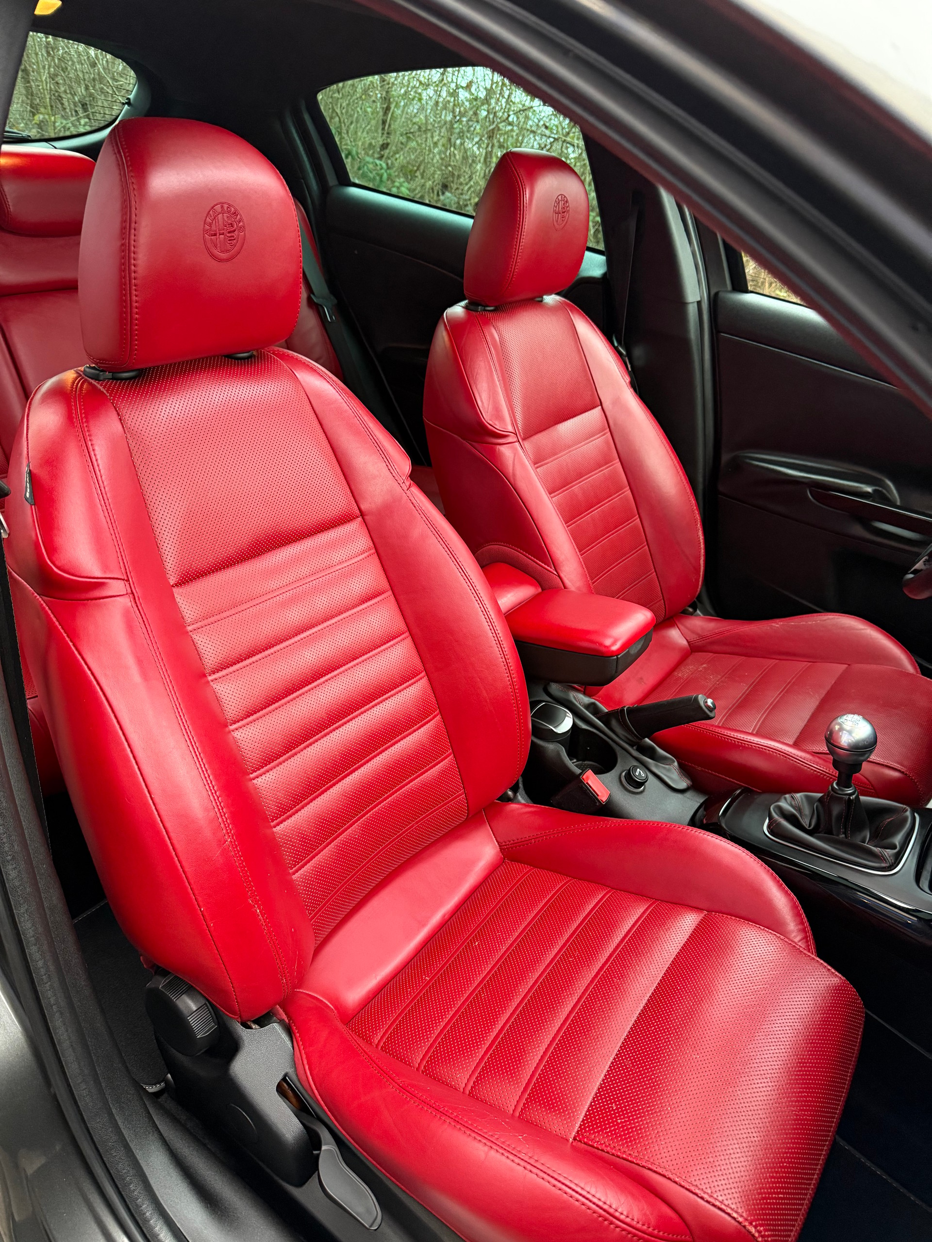 ALFA ROMEO Giulietta 1750 TBi Quadrifoglio Verde-image-8