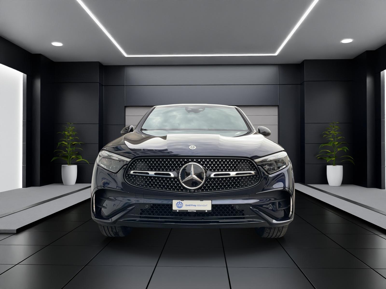 MERCEDES-BENZ GLC 220 d 4MATIC Coupé AMG Line-showroom-element-1