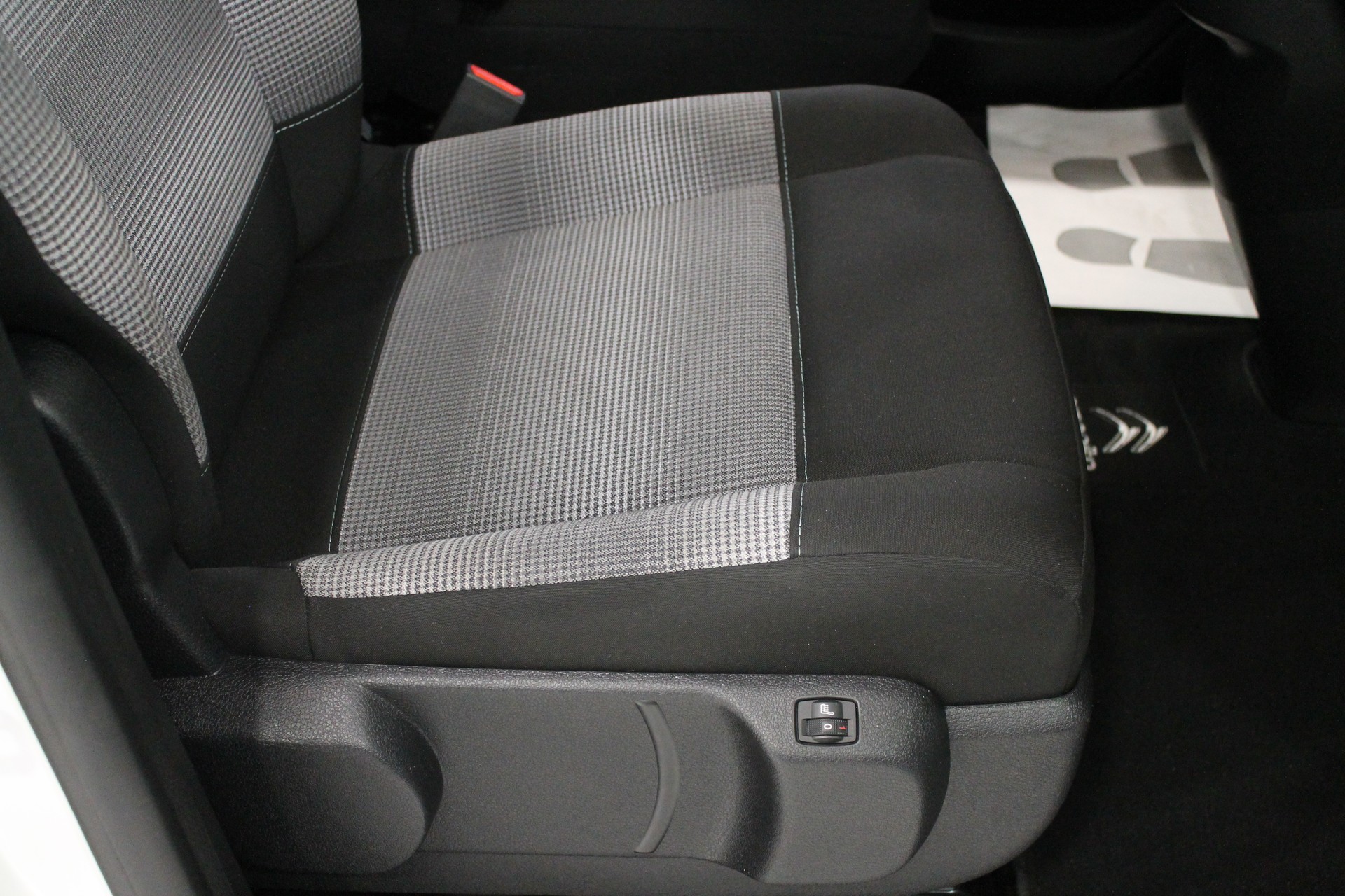 CITROEN Spacetourer Camper 2.0 BlueHDi Club XL EAT8-image-18