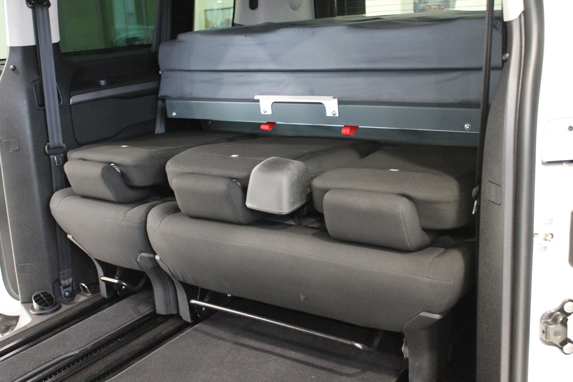 CITROEN Spacetourer Camper 2.0 BlueHDi Club XL EAT8-image-23