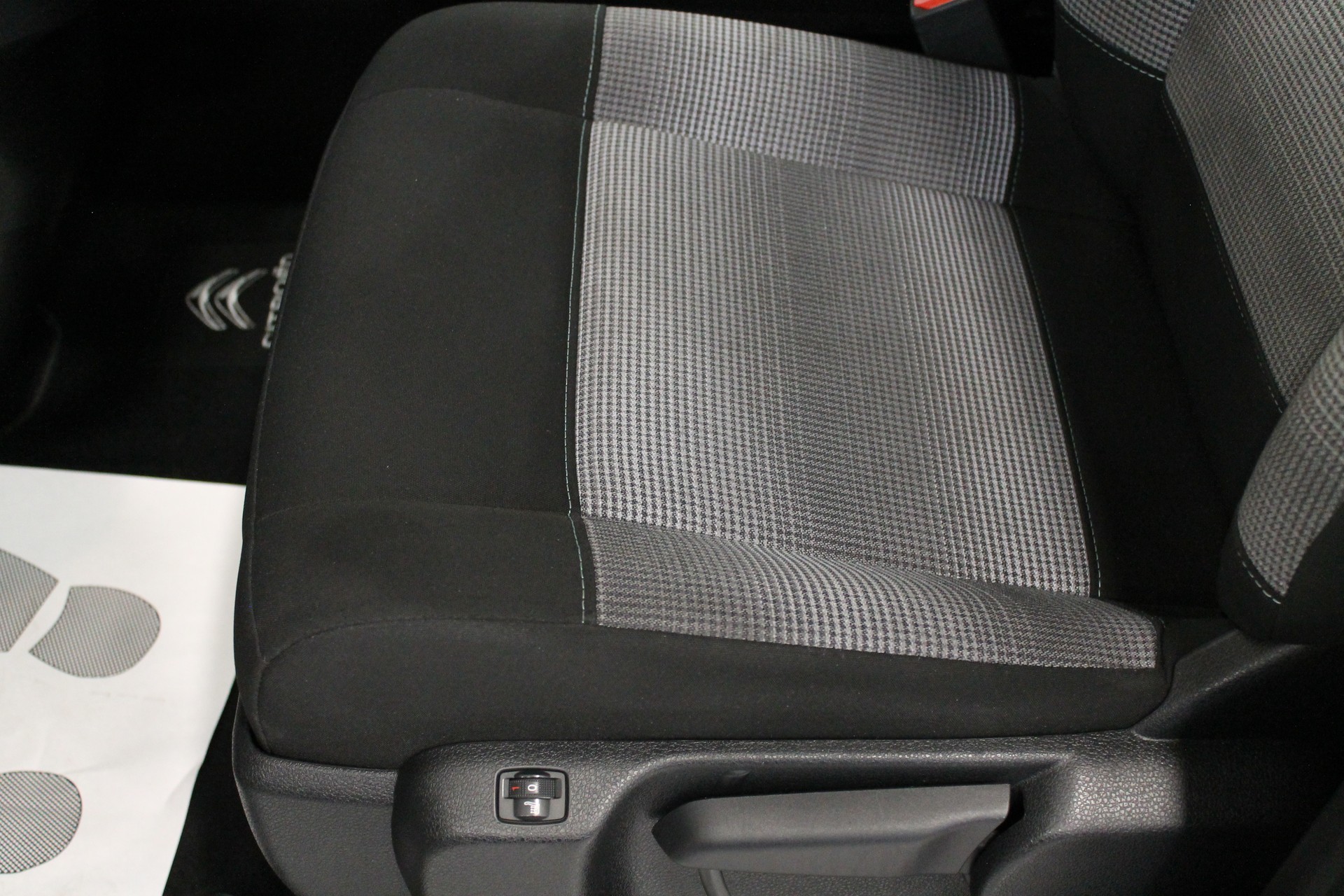 CITROEN Spacetourer Camper 2.0 BlueHDi Club XL EAT8-image-17