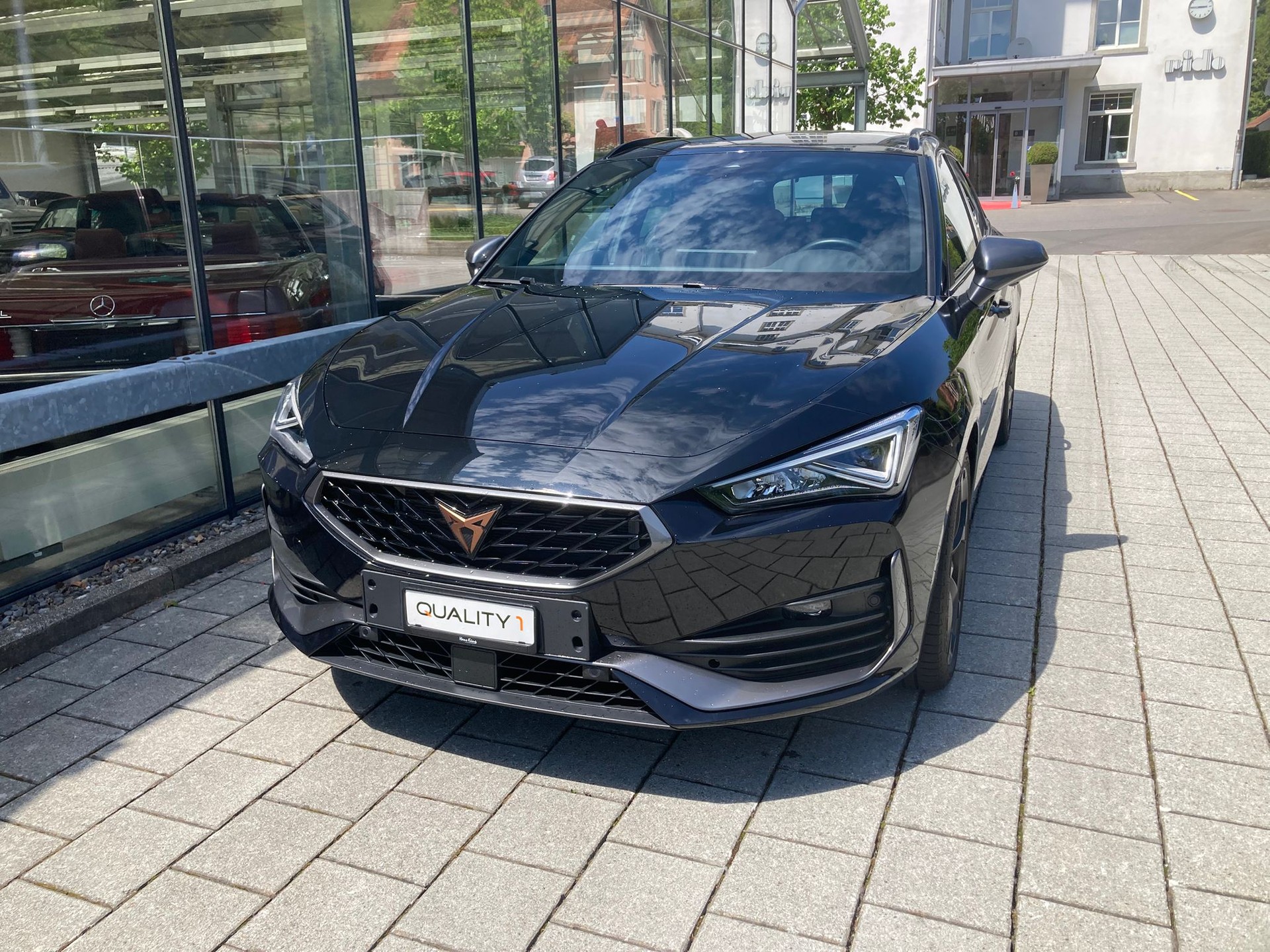 CUPRA LEON 1.5 TSI DSG-showroom-element-1