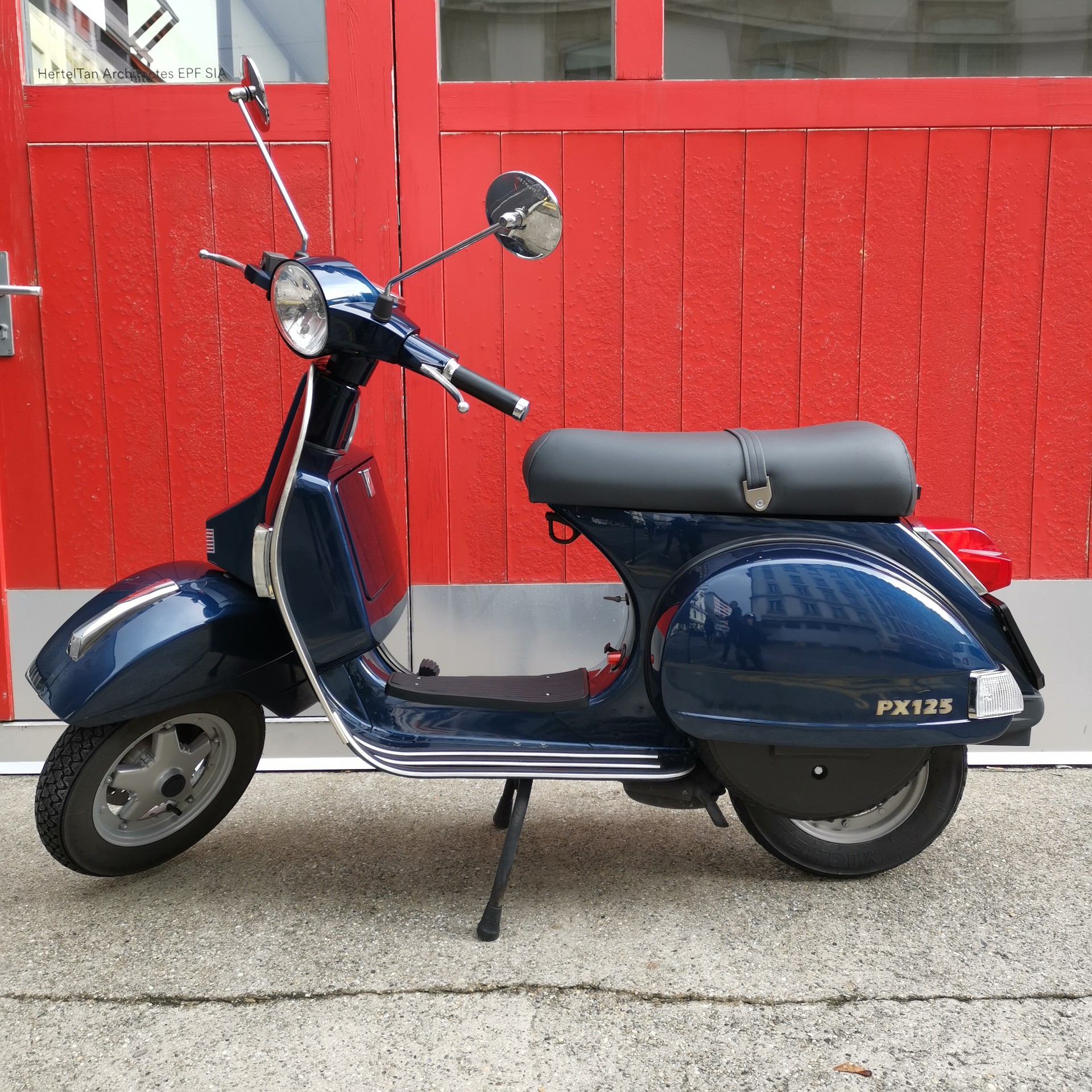 PIAGGIO Vespa PX 125 E Disc-image-2