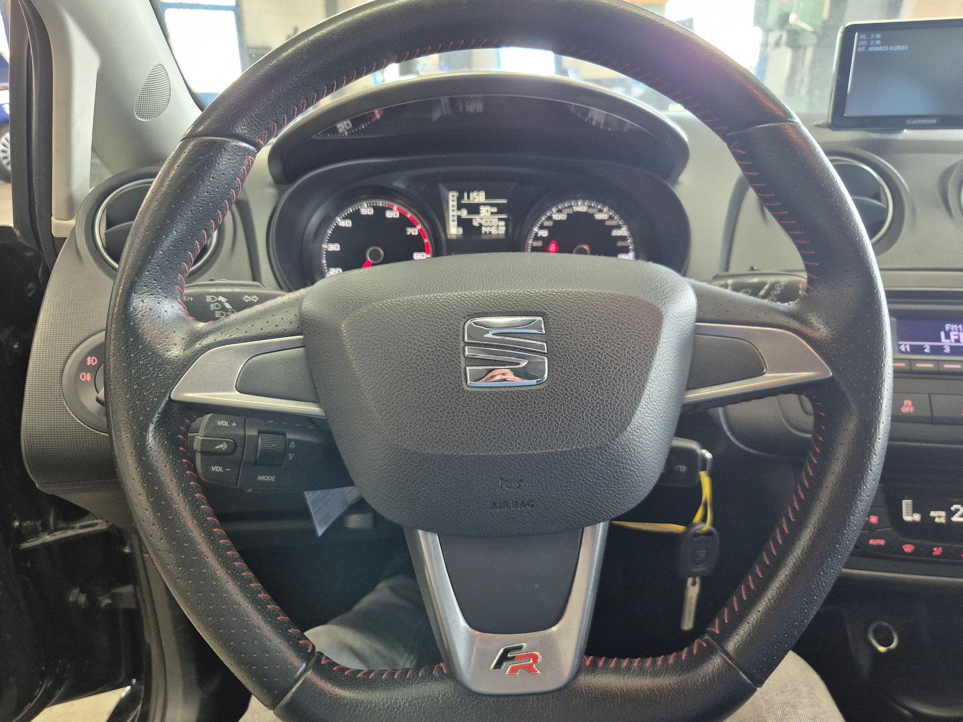 SEAT Ibiza ST 1.2 TSI FR Stopp-Start-image-7