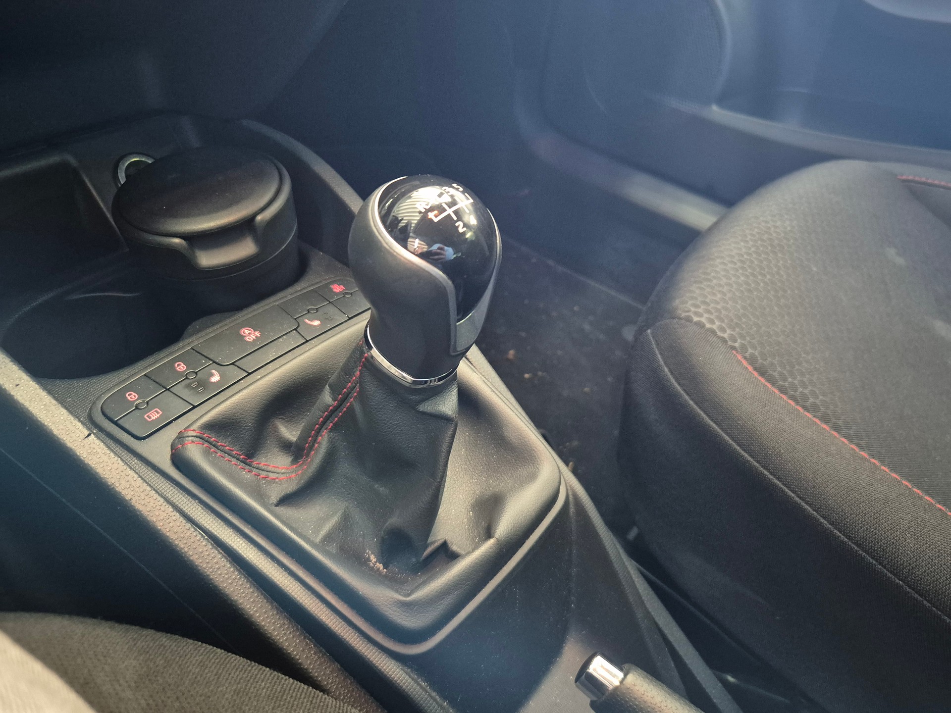 SEAT Ibiza ST 1.2 TSI FR Stopp-Start-image-12