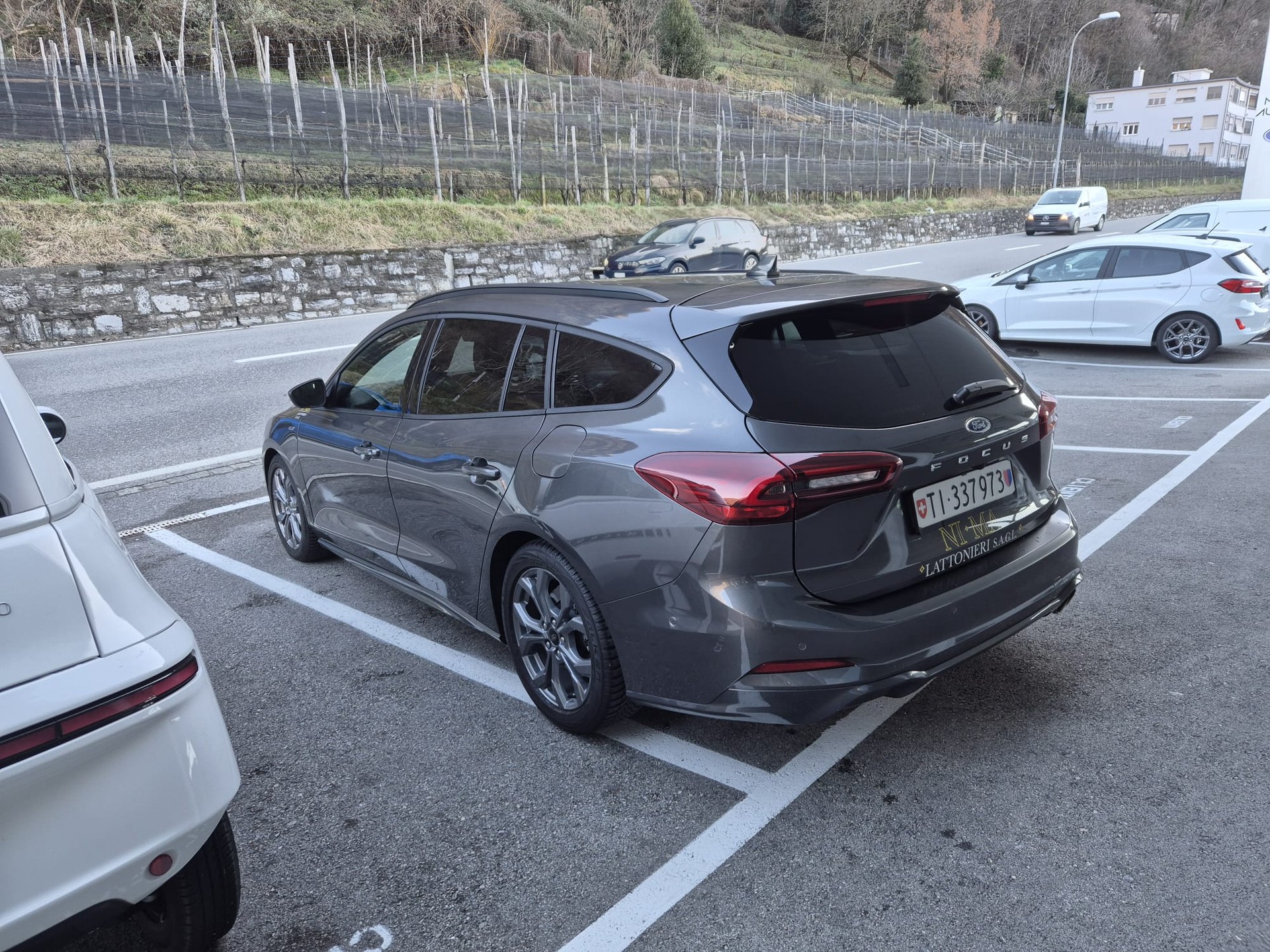 FORD Focus 1.0 MHEV ST-Line X Automat-image-5