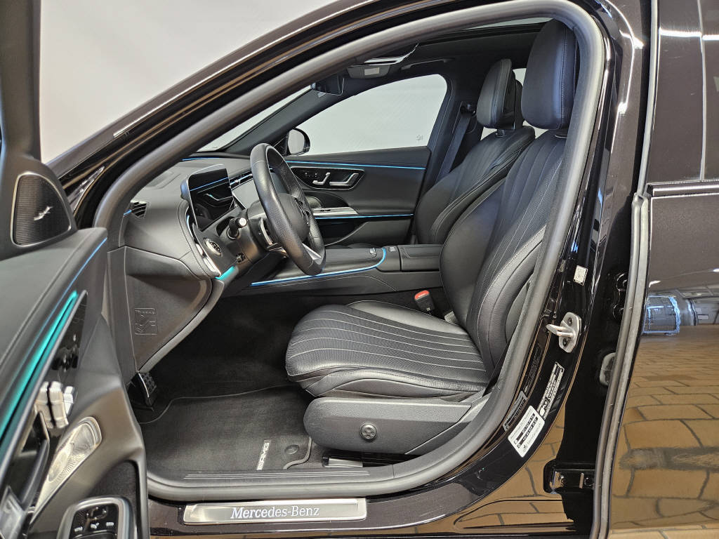 MERCEDES-BENZ E 200 4Matic AMG Line Kombi-image-6