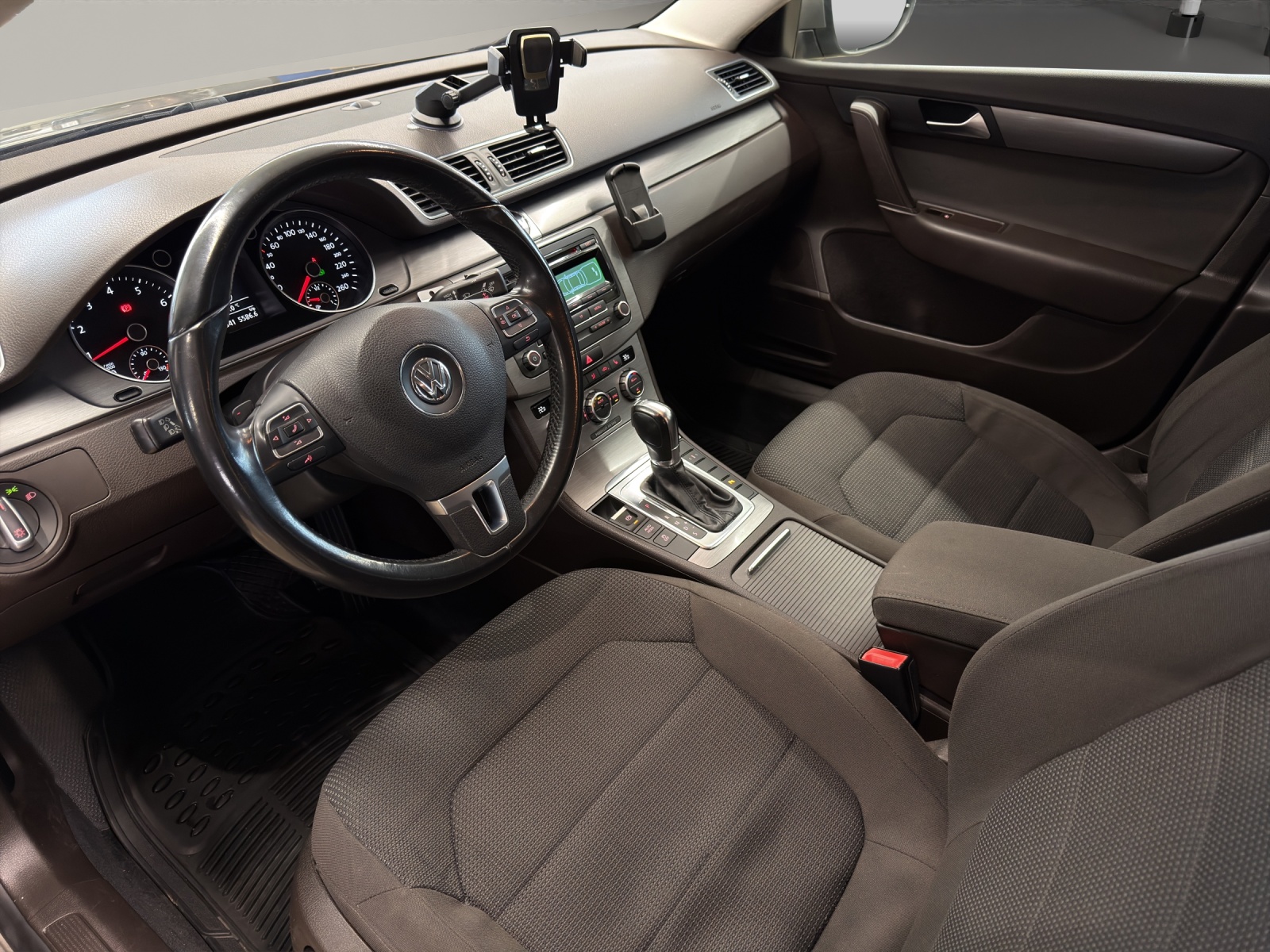 VW Passat 2.0 TSI Comfortline DSG-image-10