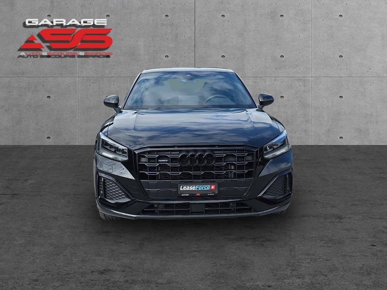 AUDI Q2 40 TFSI advanced Attraction quattro S-tronic-showroom-element-1