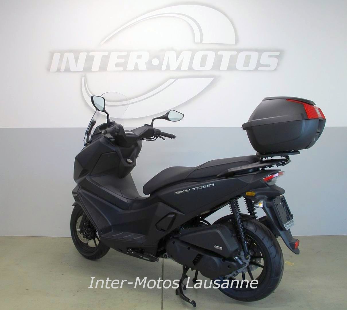 KYMCO SKYTOWN 125 CBS-image-4