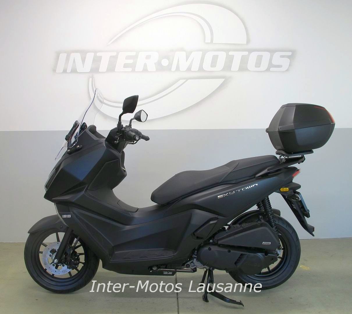 KYMCO SKYTOWN 125 CBS-image-3