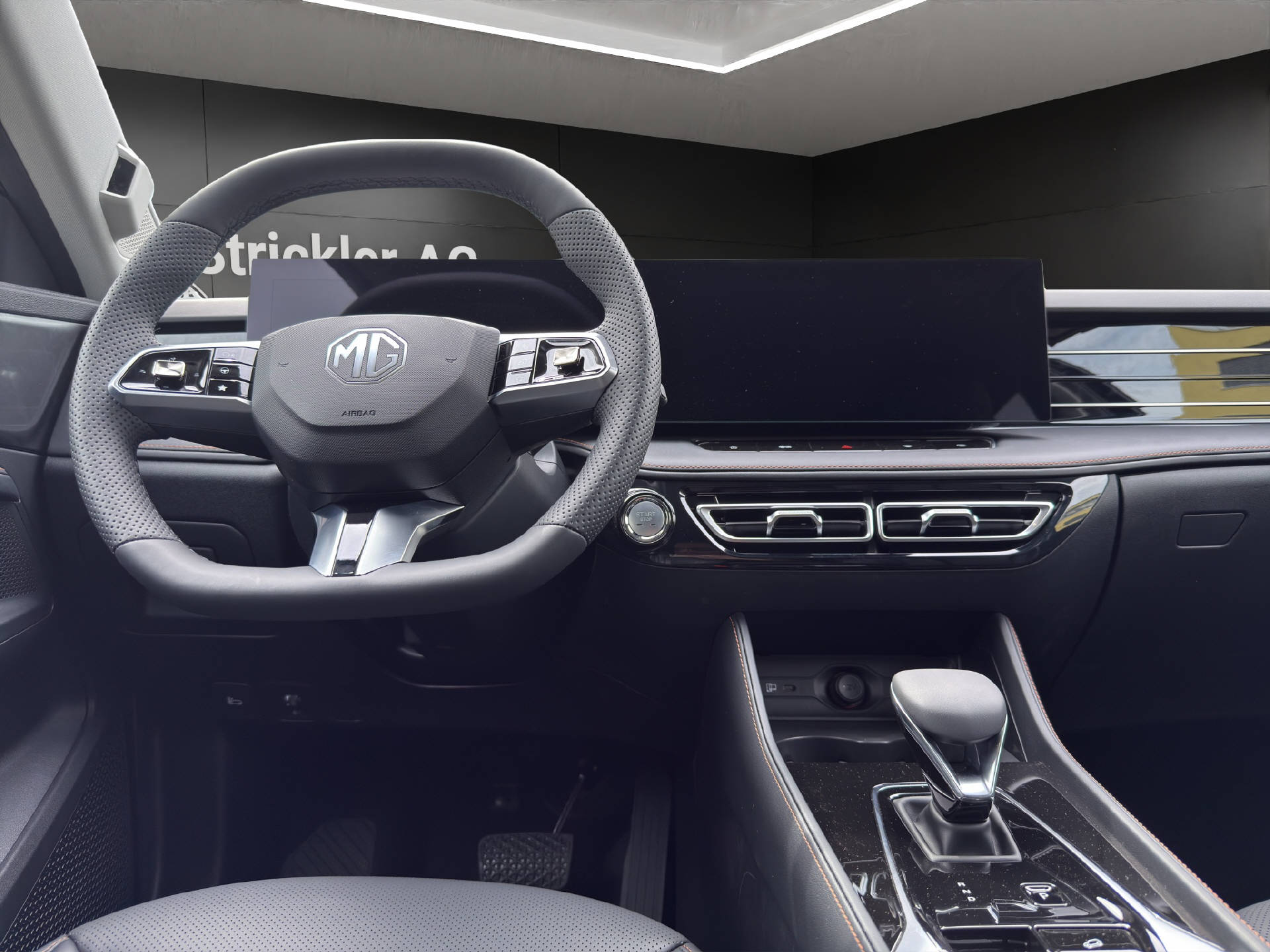 MG HS 1.5 Hybrid Luxury-image-10