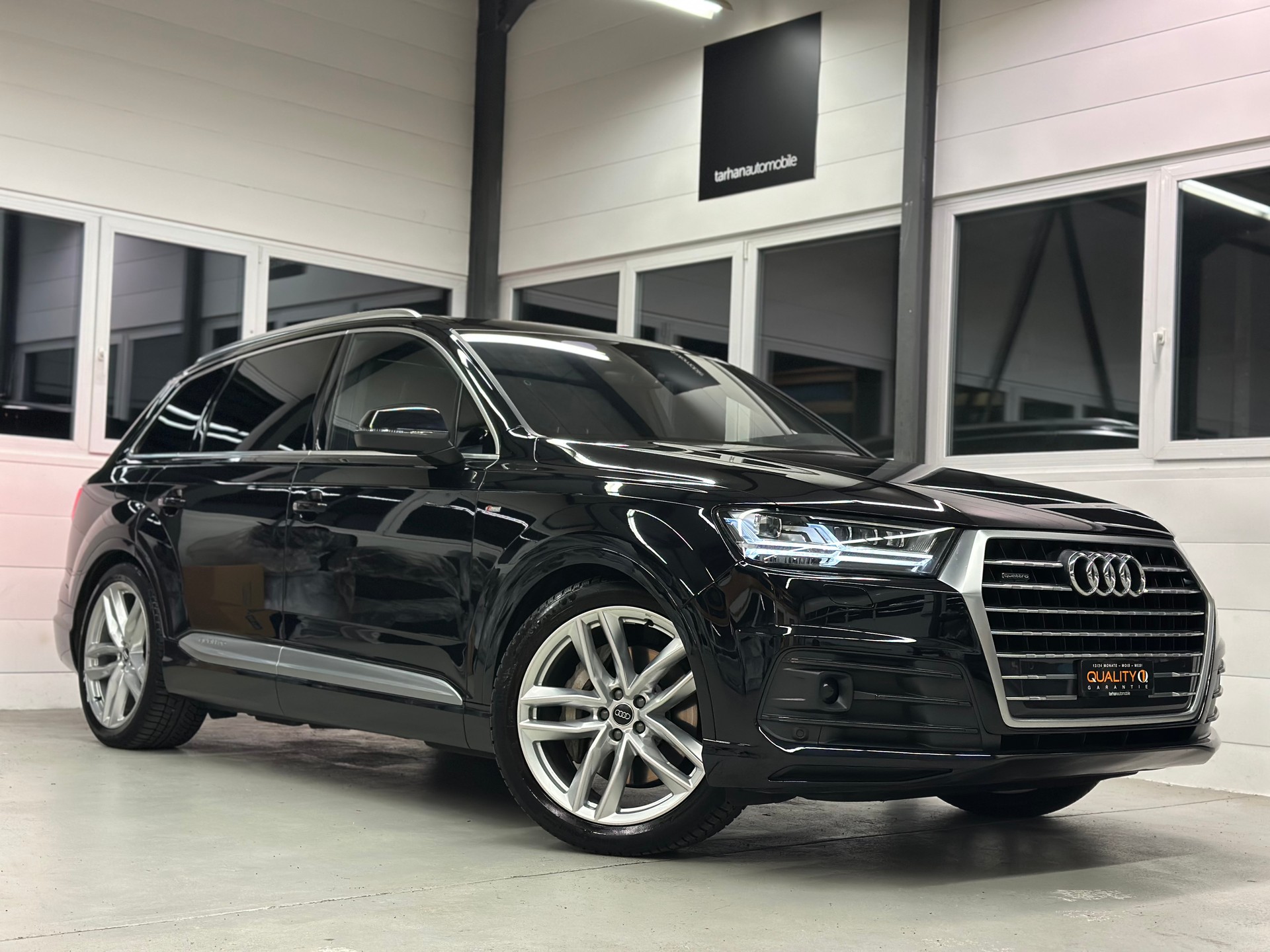 AUDI Q7 3.0 TDI quattro tiptronic S-LINE / 7-Sitzer-image-0