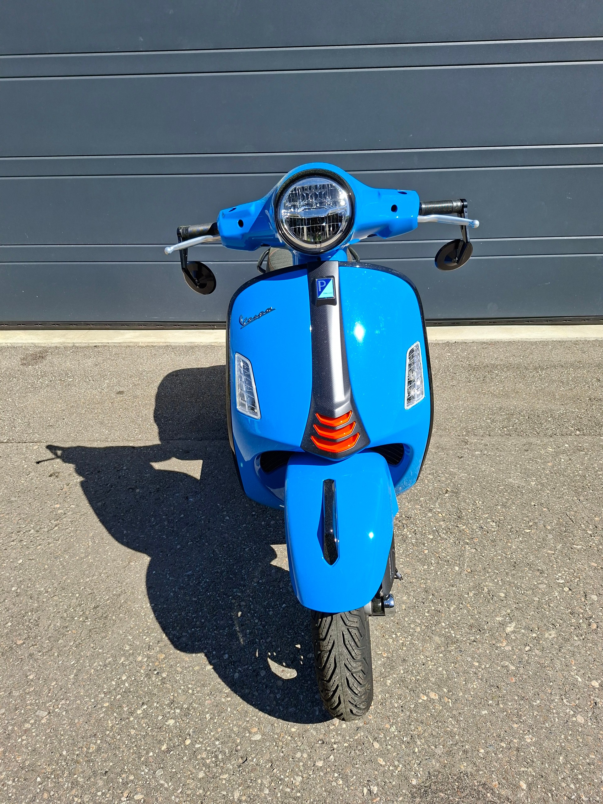 PIAGGIO Vespa GTS 125 Super Sport ABS-image-6