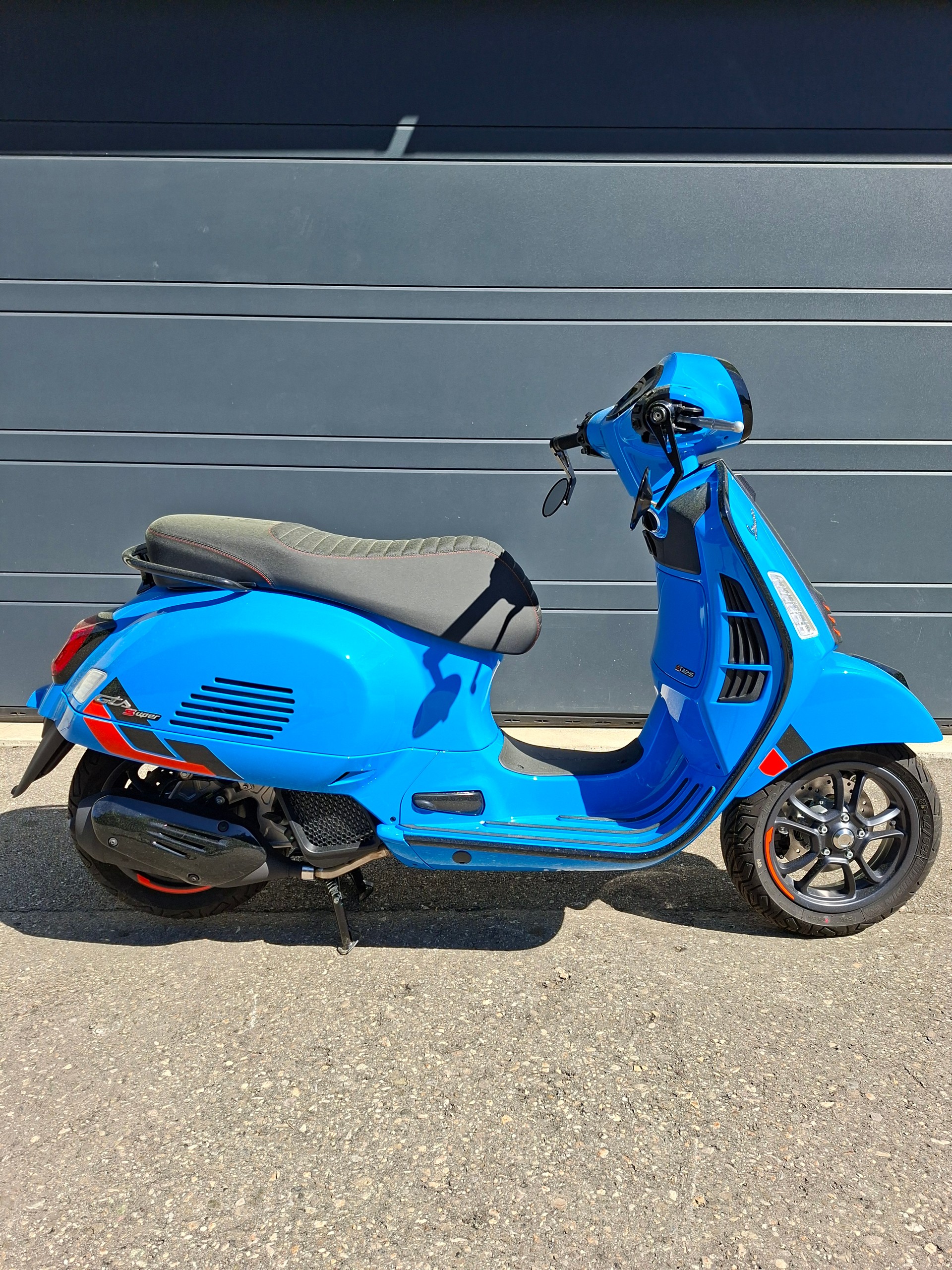 PIAGGIO Vespa GTS 125 Super Sport ABS-image-0