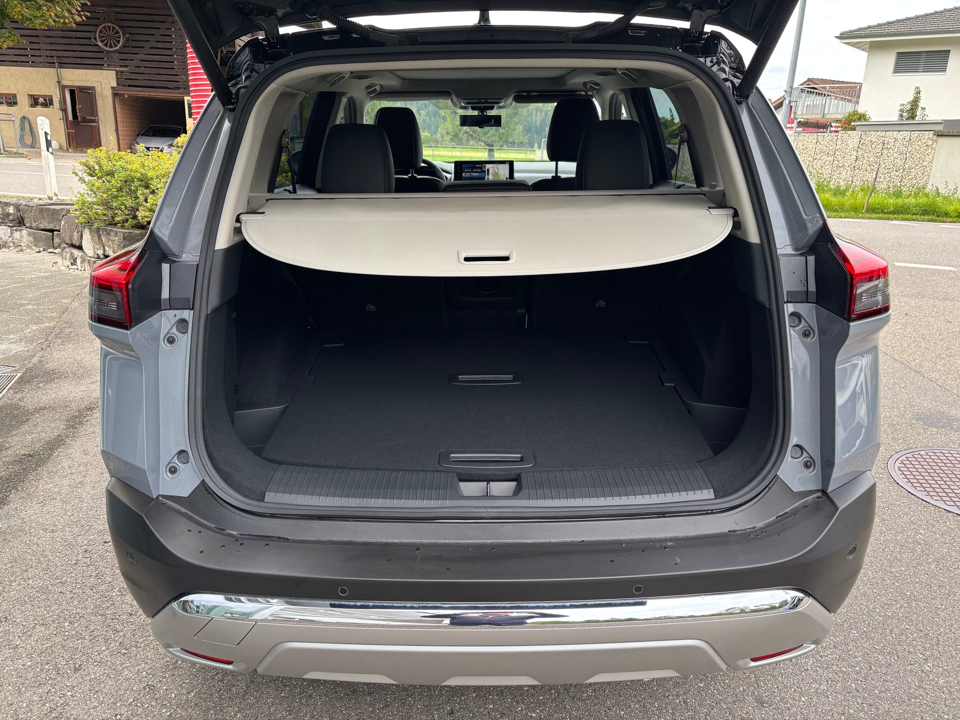 NISSAN X-Trail 1.5e-Pow 4WD Tekna+-image-4