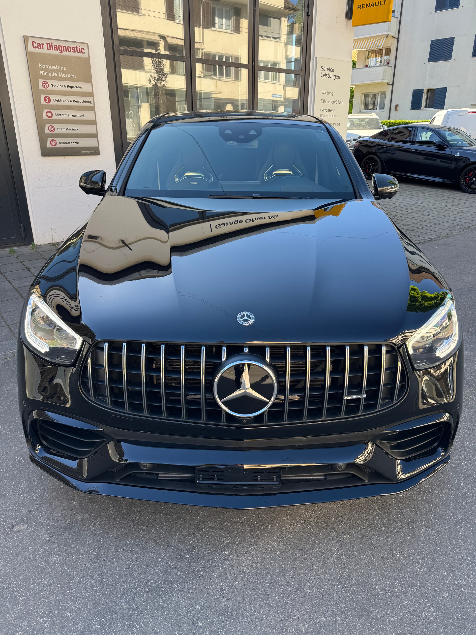 MERCEDES-BENZ GLC Coupé 63 S AMG 4Matic 9G-Tronic-showroom-element-2