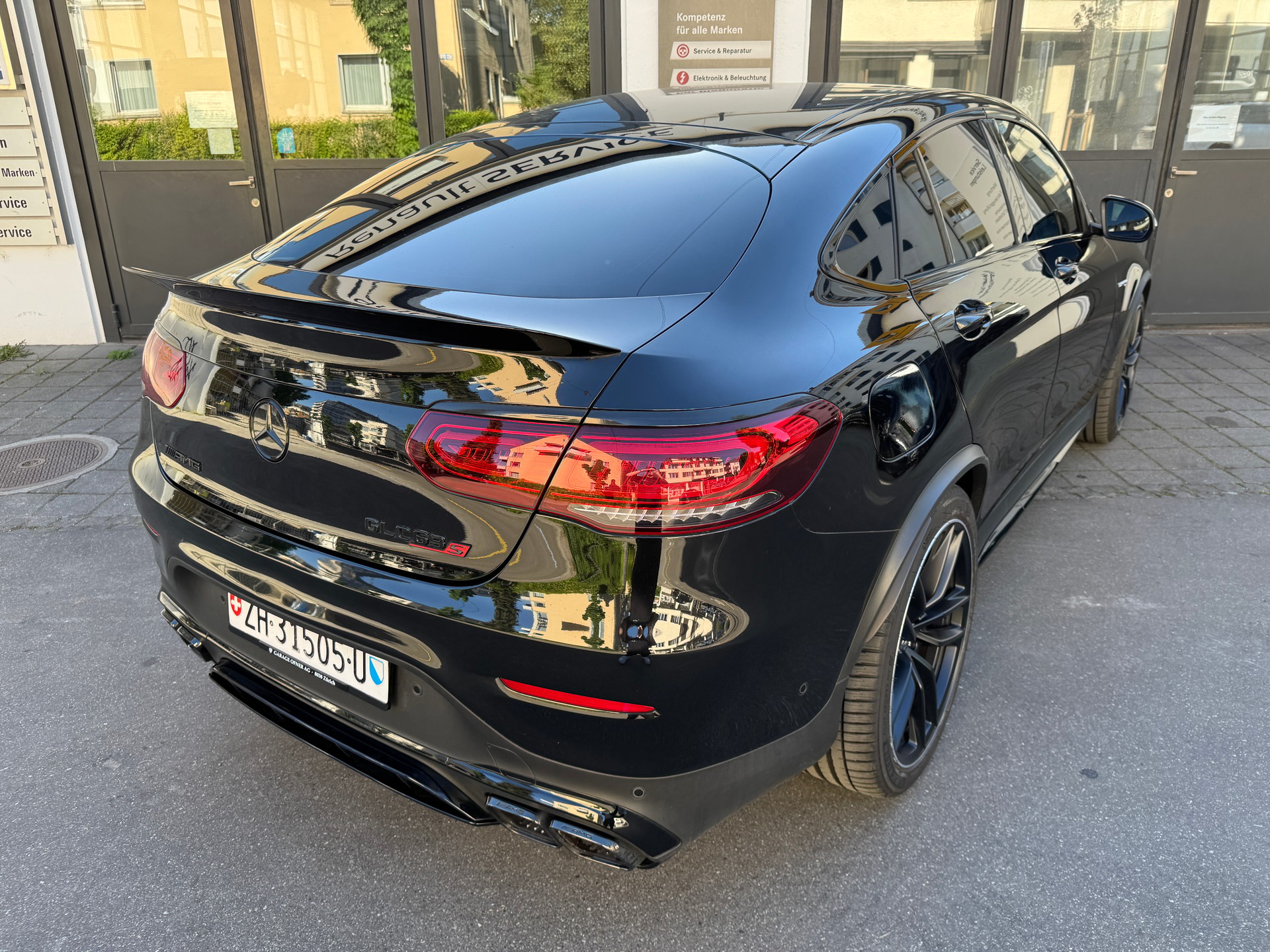 MERCEDES-BENZ GLC Coupé 63 S AMG 4Matic 9G-Tronic-image-5