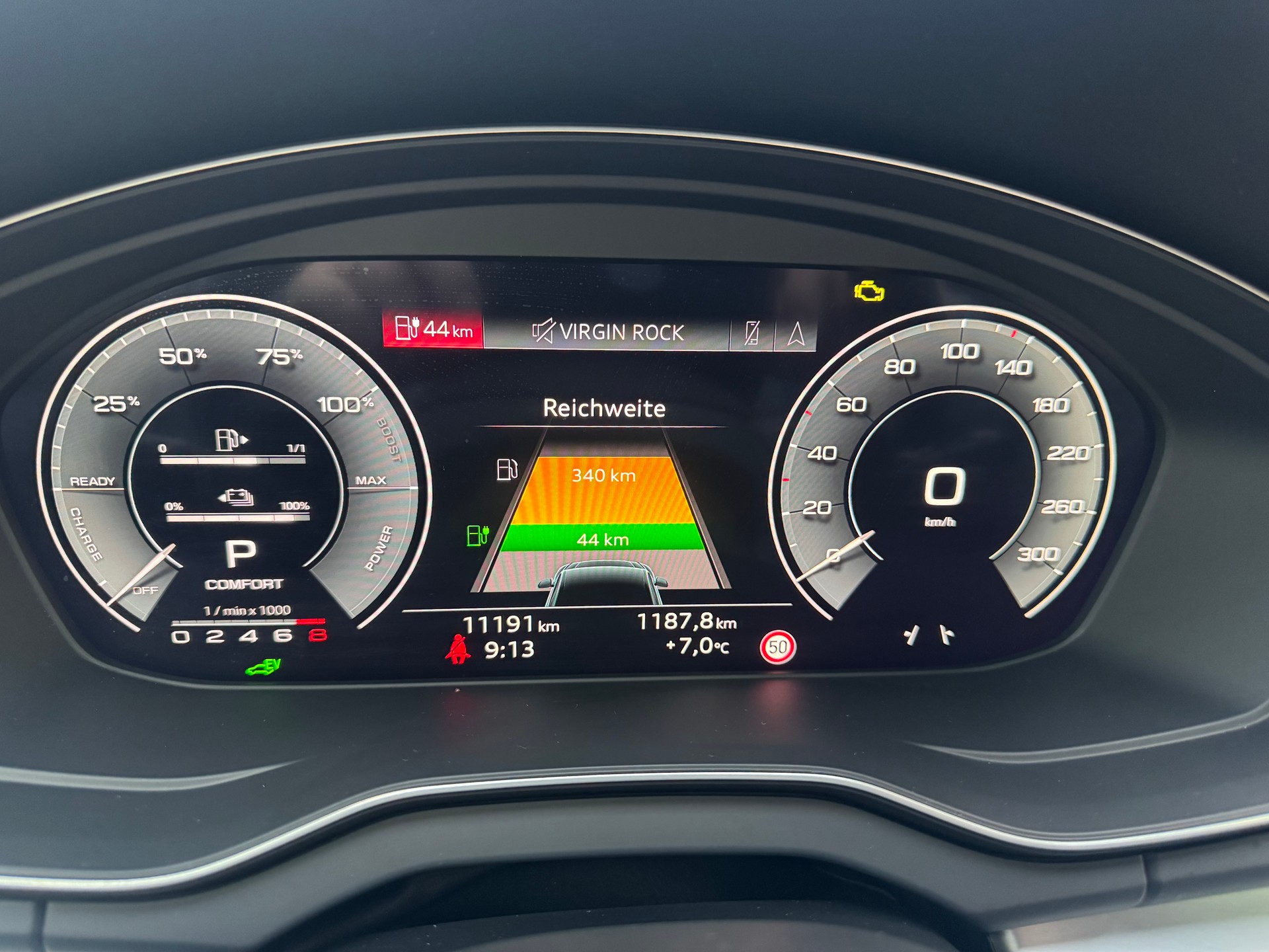 AUDI Q5 55 TFSI e PHEV S line quattro S-tronic*AHK*Panoramadach*5 j. Audi Garantie*-image-12