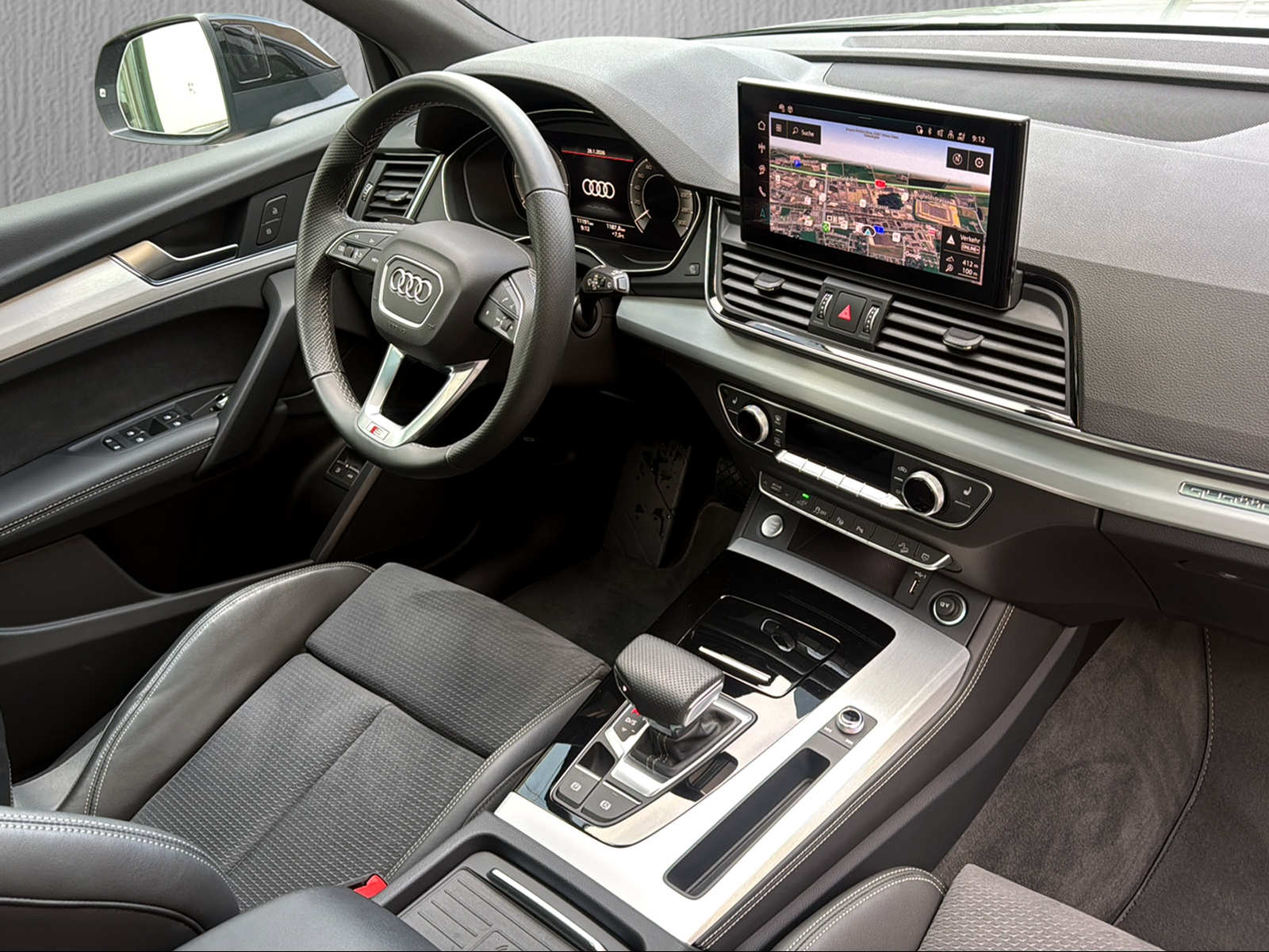 AUDI Q5 55 TFSI e PHEV S line quattro S-tronic*AHK*Panoramadach*5 j. Audi Garantie*-image-11