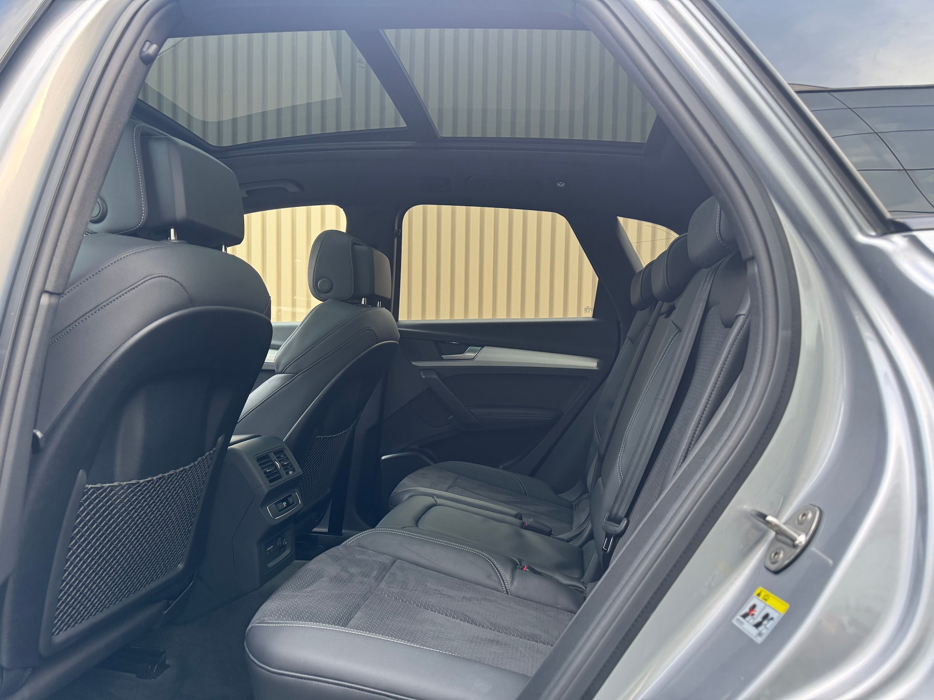 AUDI Q5 55 TFSI e PHEV S line quattro S-tronic*AHK*Panoramadach*5 j. Audi Garantie*-image-9