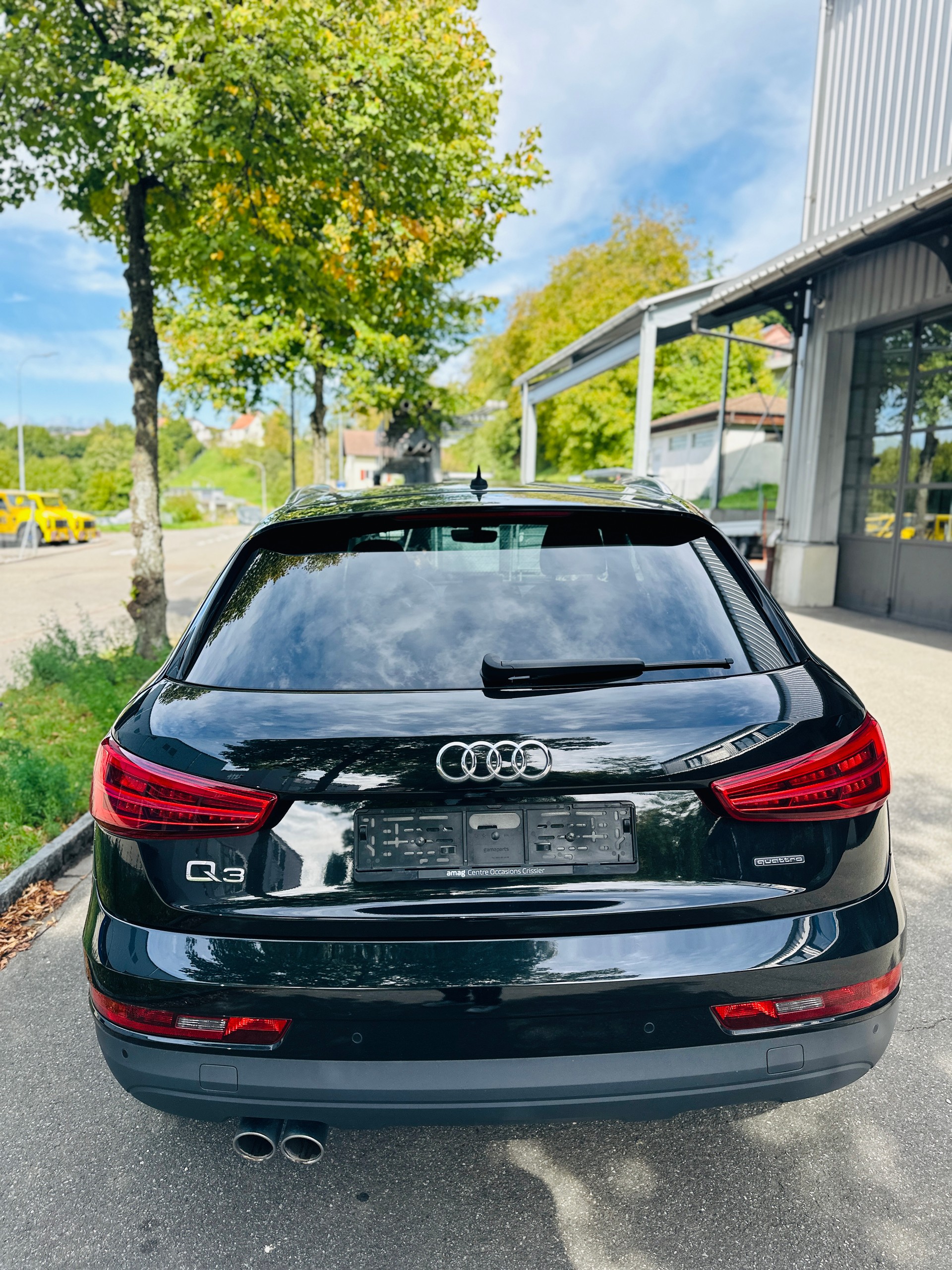 AUDI Q3 2.0 TDI sport quattro-image-11