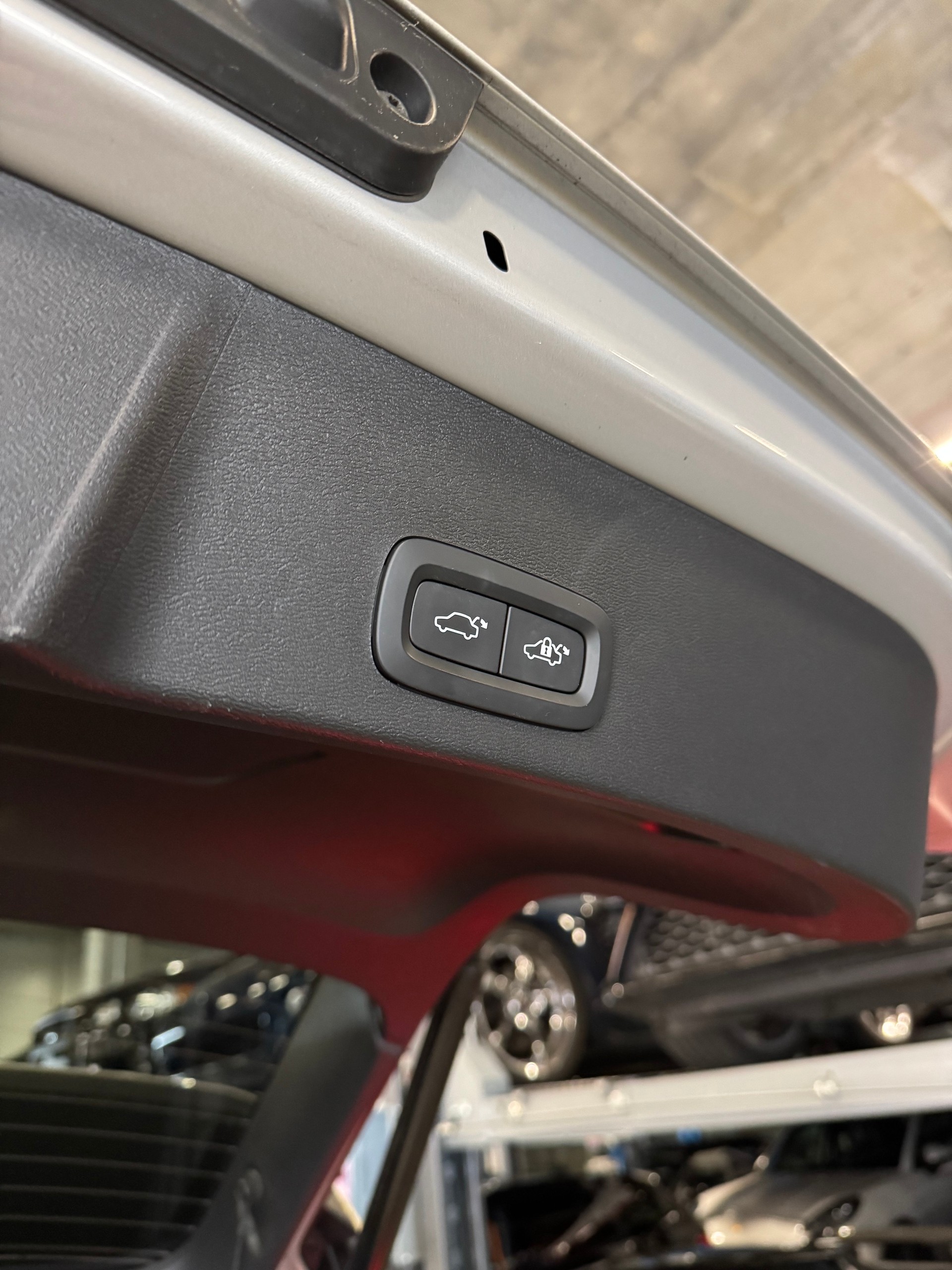VOLVO XC40 T4 PHEV Ultimate Dark DCT-image-15