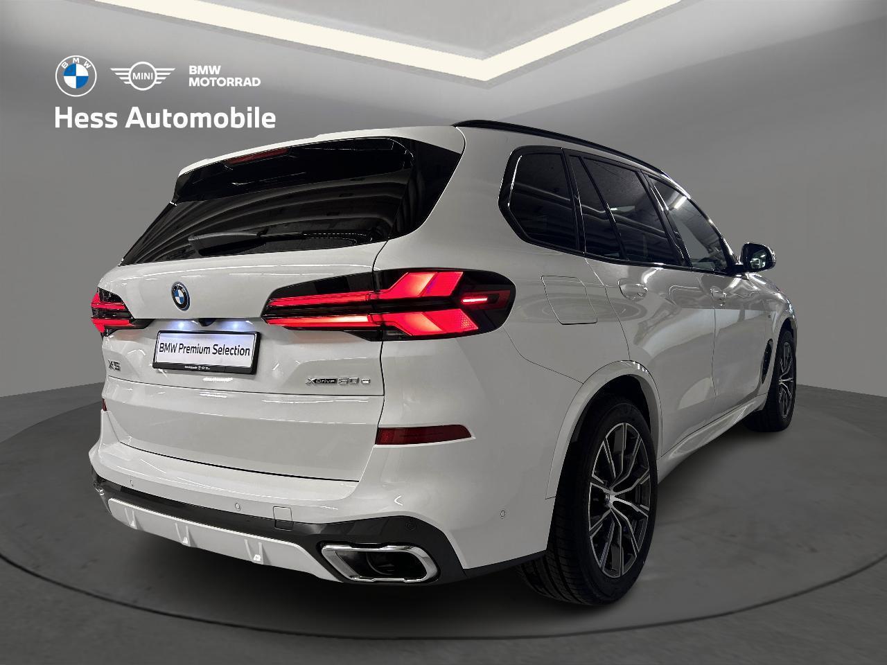 BMW X5 50e xDrive M Sport-showroom-element-2