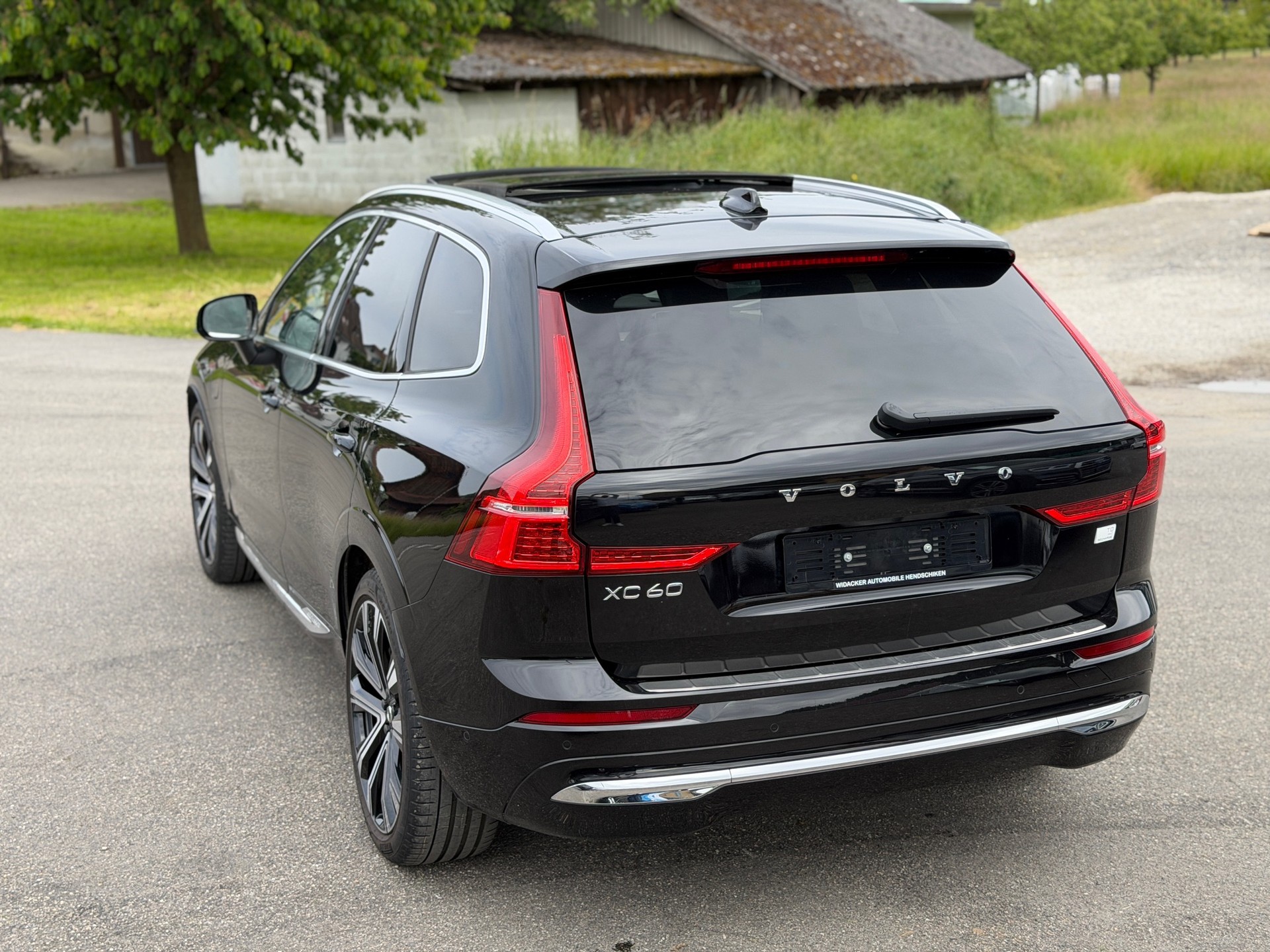 VOLVO XC60 T8 eAWD Inscription Expression Geartronic-image-15