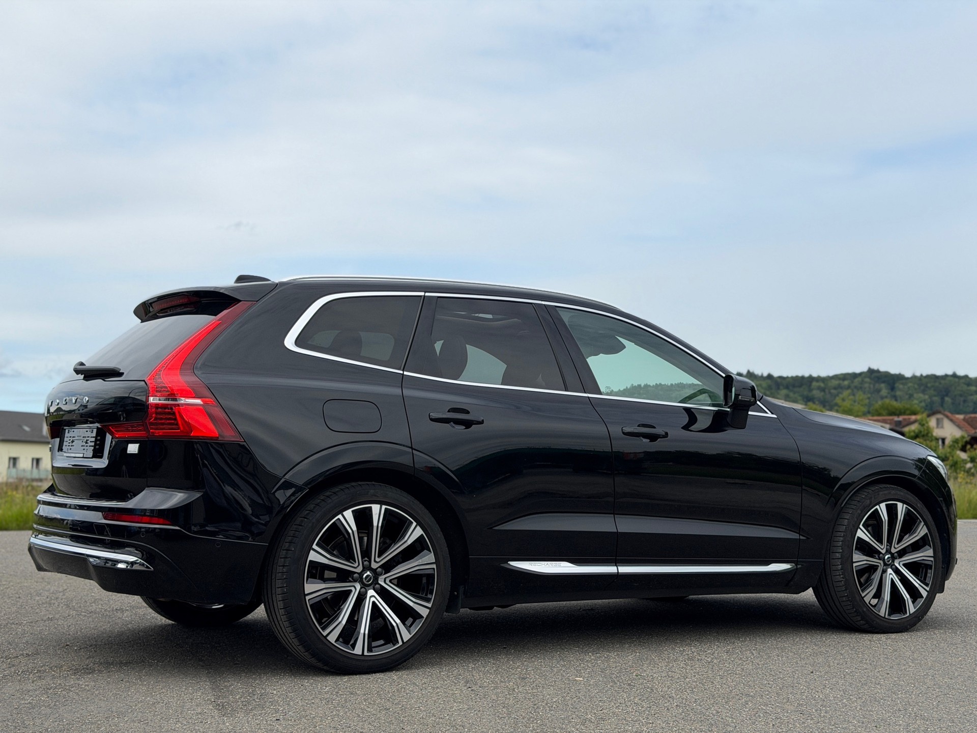 VOLVO XC60 T8 eAWD Inscription Expression Geartronic-image-3