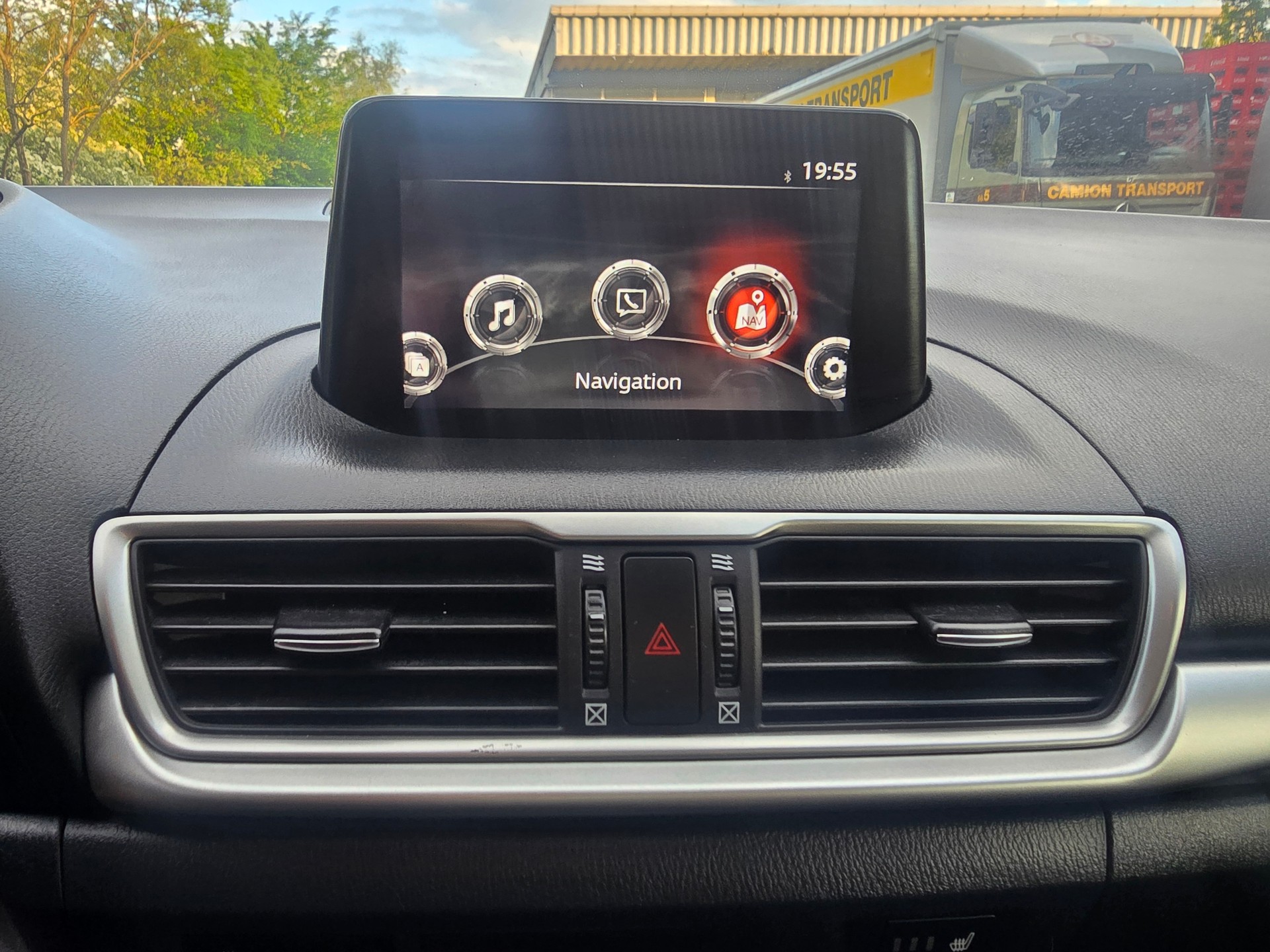 MAZDA 3 SKYACTIV-G 120 Ambition-image-22