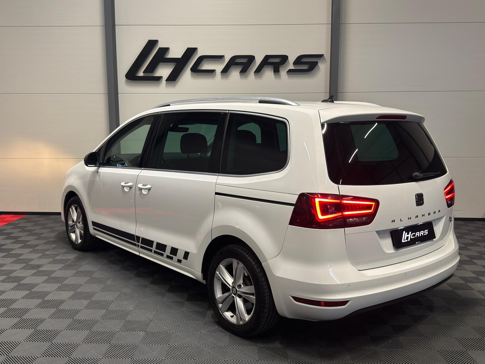 SEAT Alhambra 2.0 TDI 184 FR Li. 4x4 DSG S/S-image-2