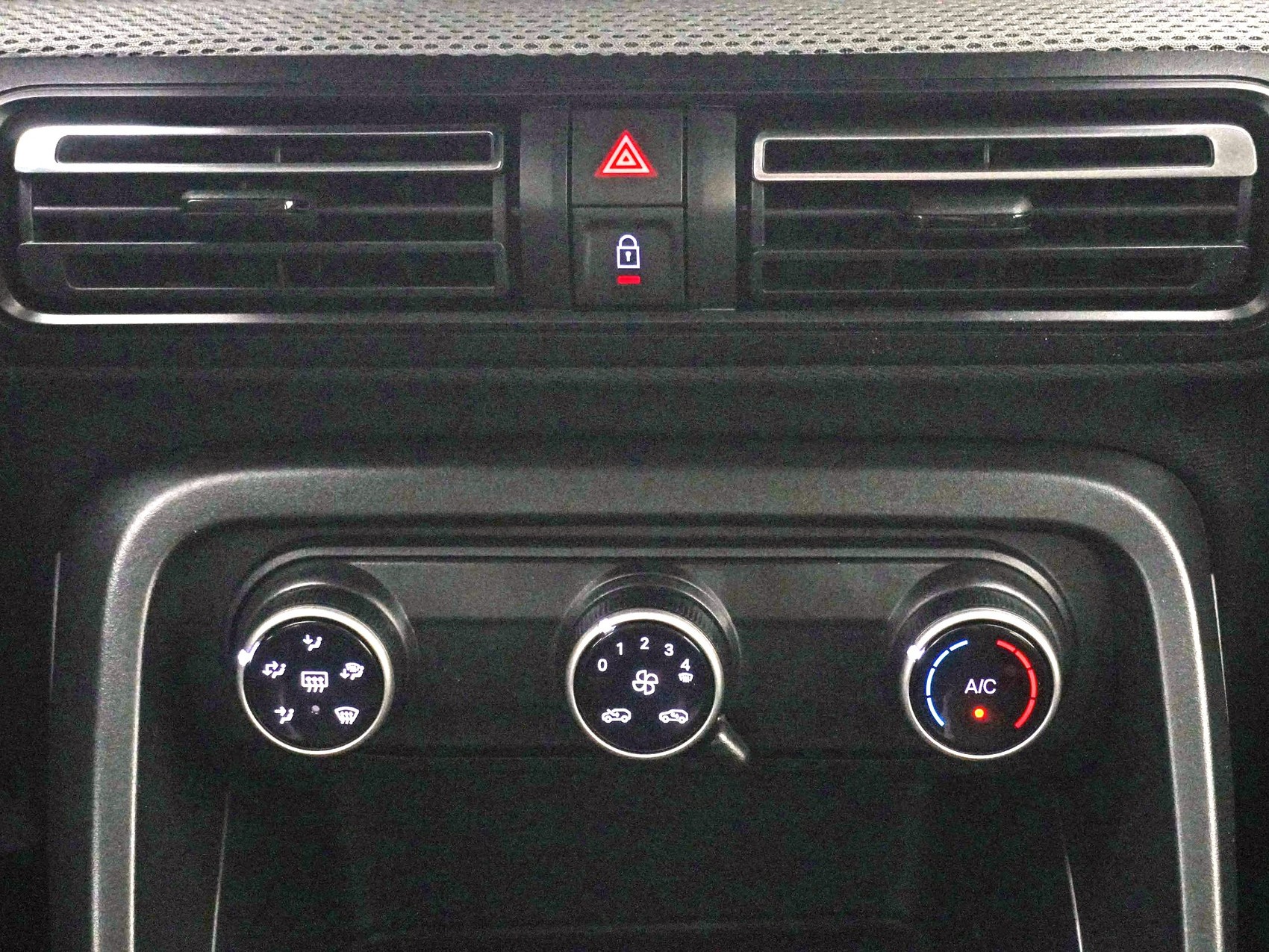 CITROEN C3 1.2 Turbo You+-image-15