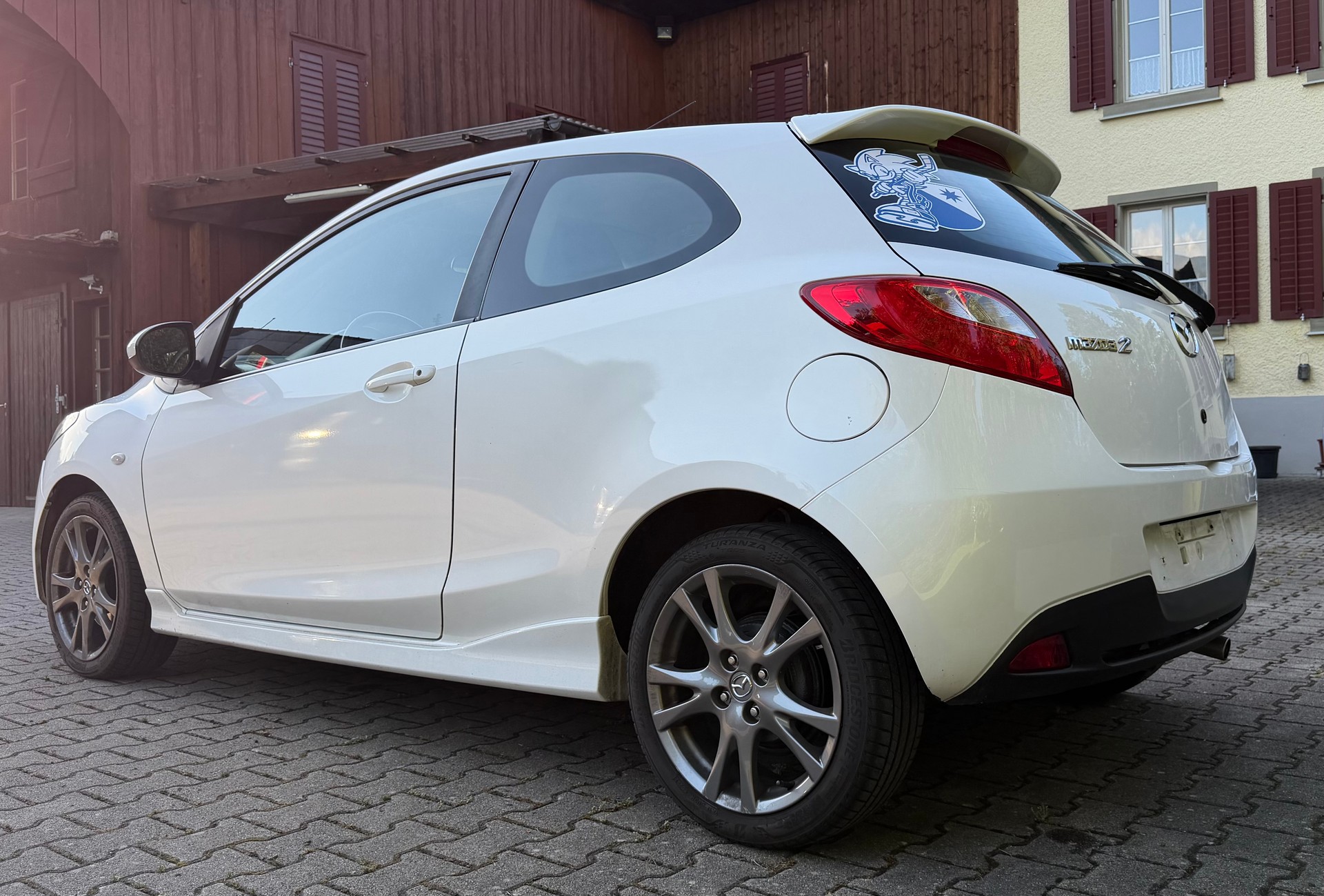 MAZDA 2 1.5i 16V Sport-image-3
