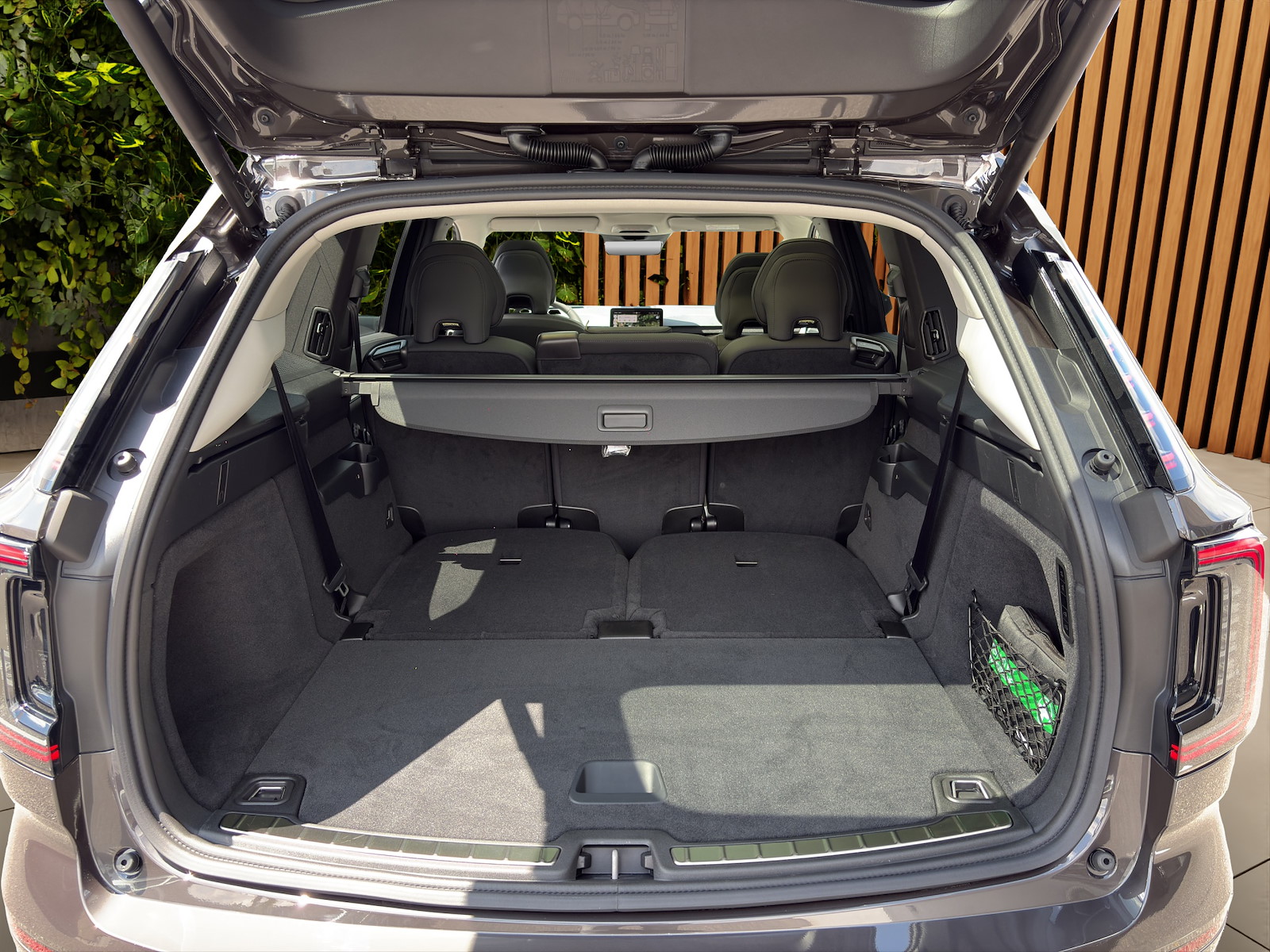 VOLVO EX 90 Twin Performance Ultra AWDD-image-14