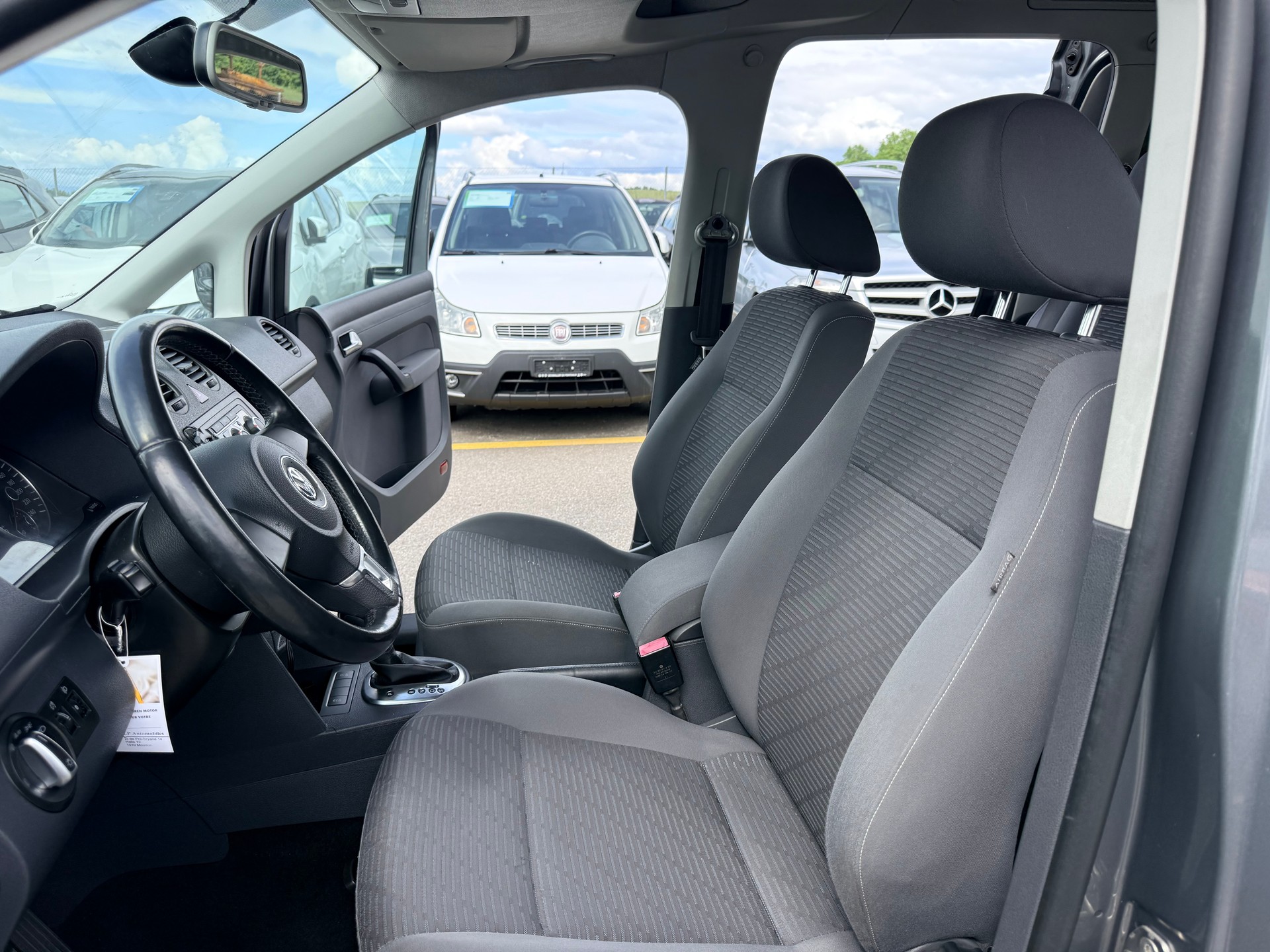 VW Caddy 1.6 TDI Blue Motion Technology Highline DSG-image-11