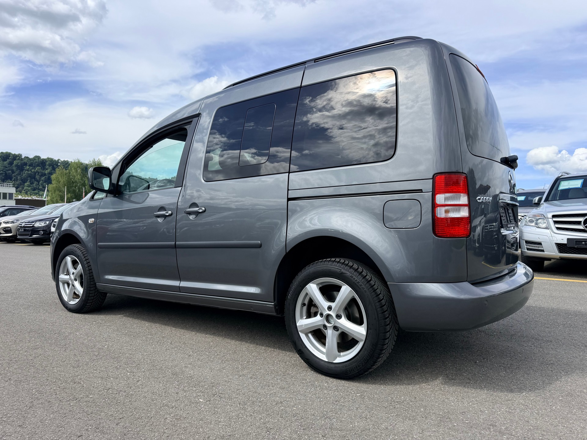 VW Caddy 1.6 TDI Blue Motion Technology Highline DSG-image-5