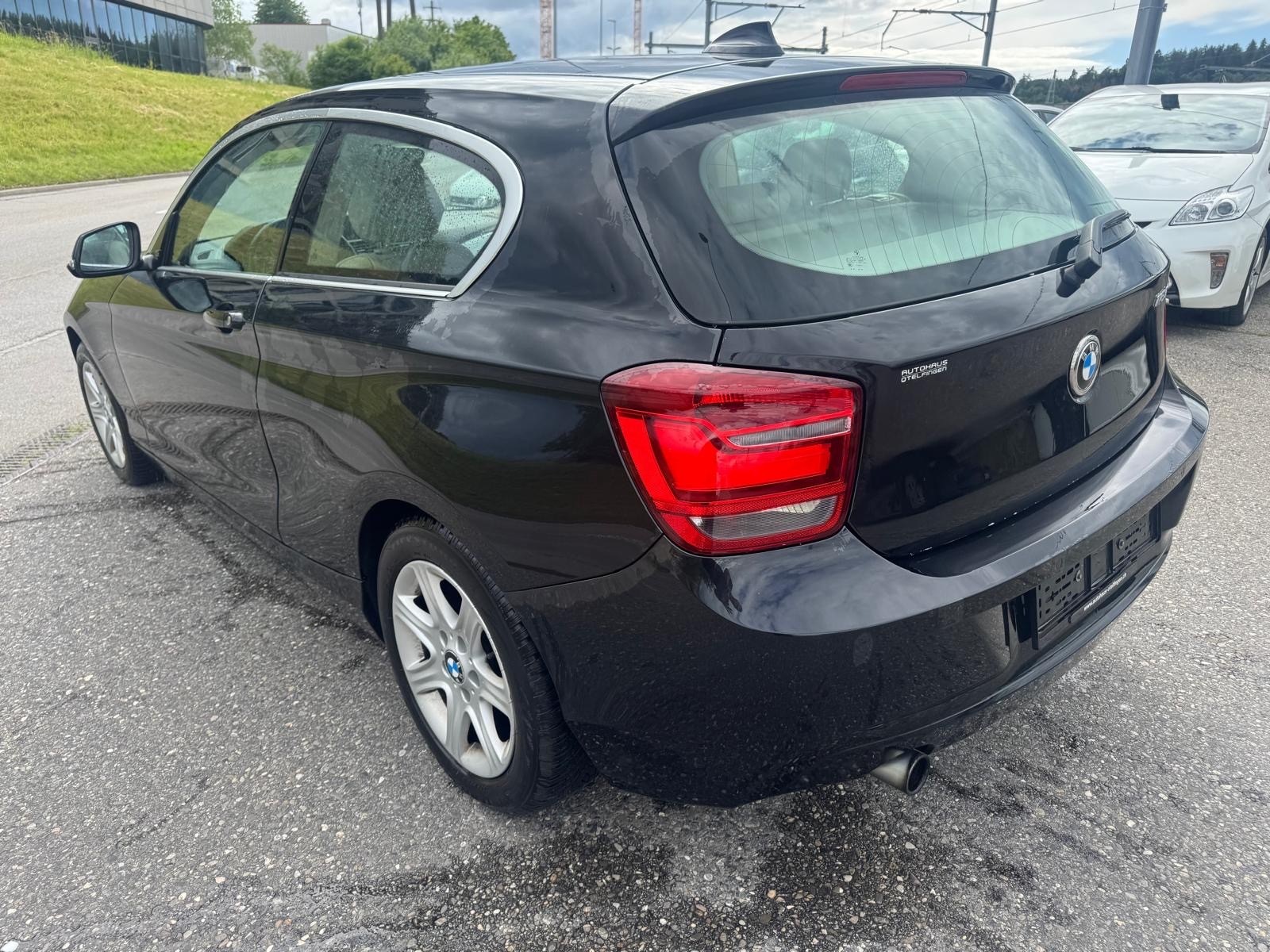 BMW 116i-image-5