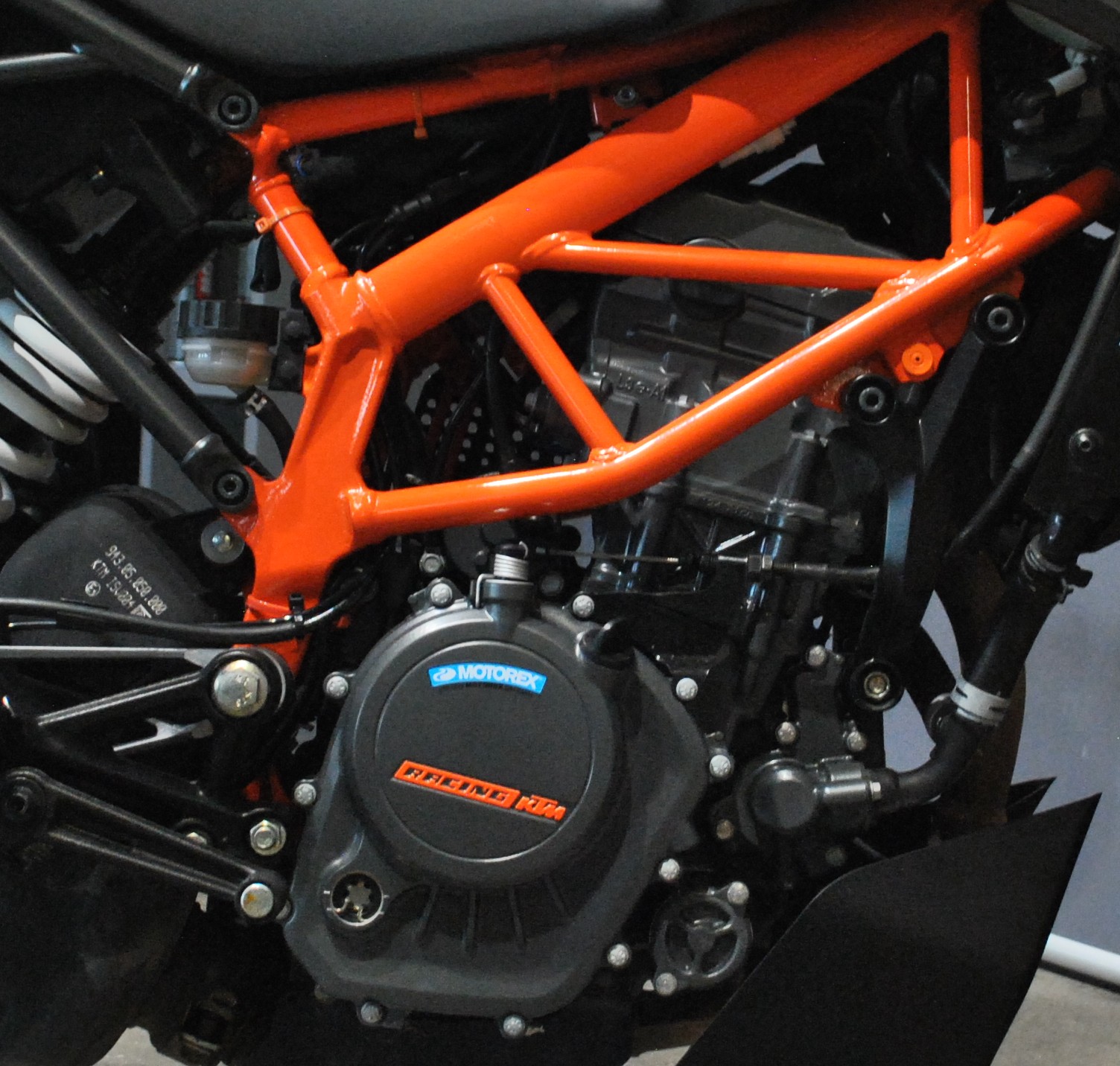 KTM 125 Duke-image-8