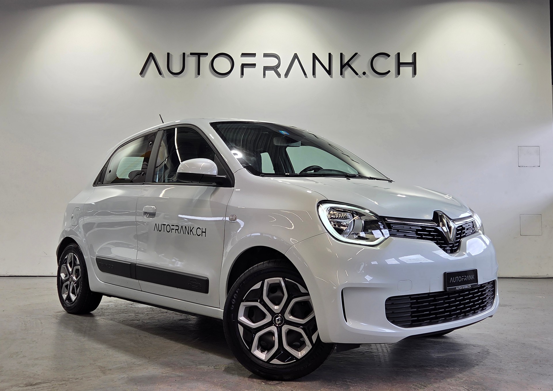 RENAULT Twingo 0.9 TCe 95 Zen