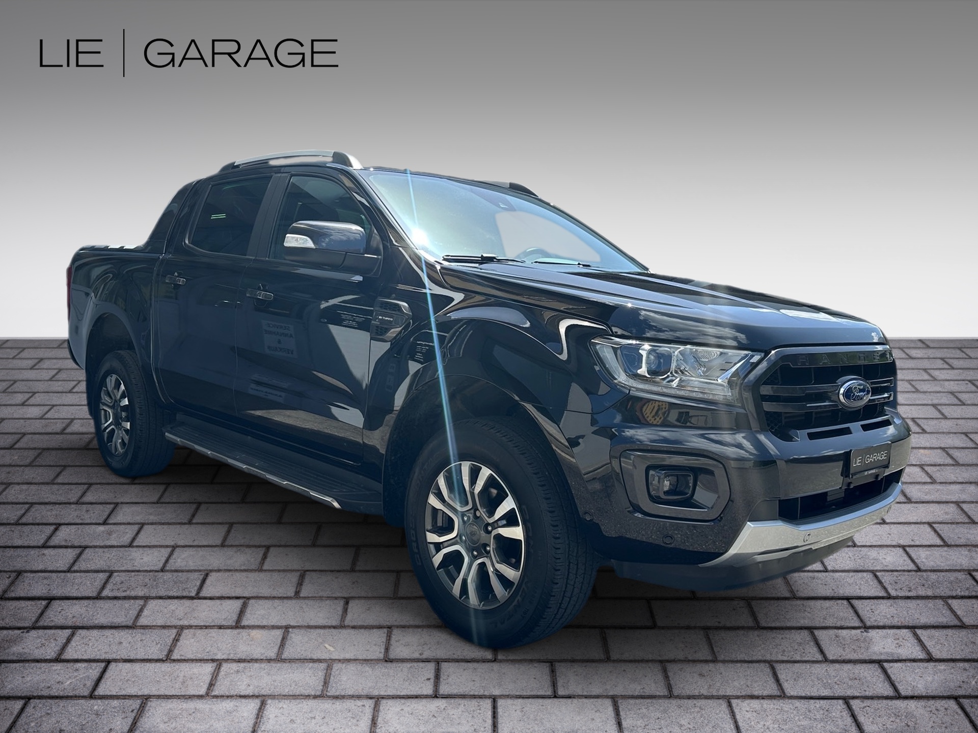 FORD Ranger Wildtrak 2.0 Eco Blue 4x4 A-showroom-element-1