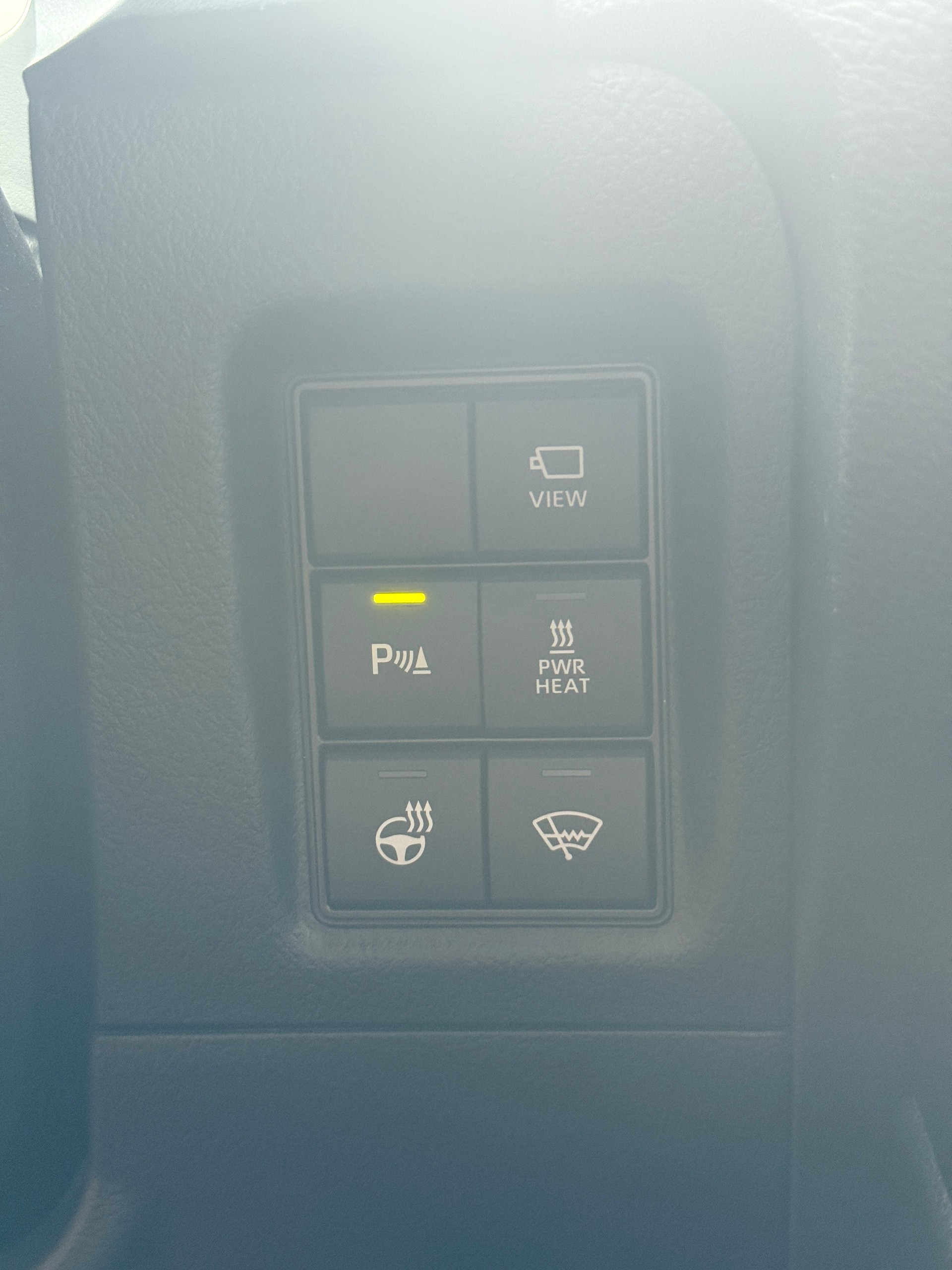 TOYOTA Land Cruiser 2.8TD Premium Automatic *CH-FZ* STANDHEIZUNG * LEDER * 201 PS 500 NM*-image-27