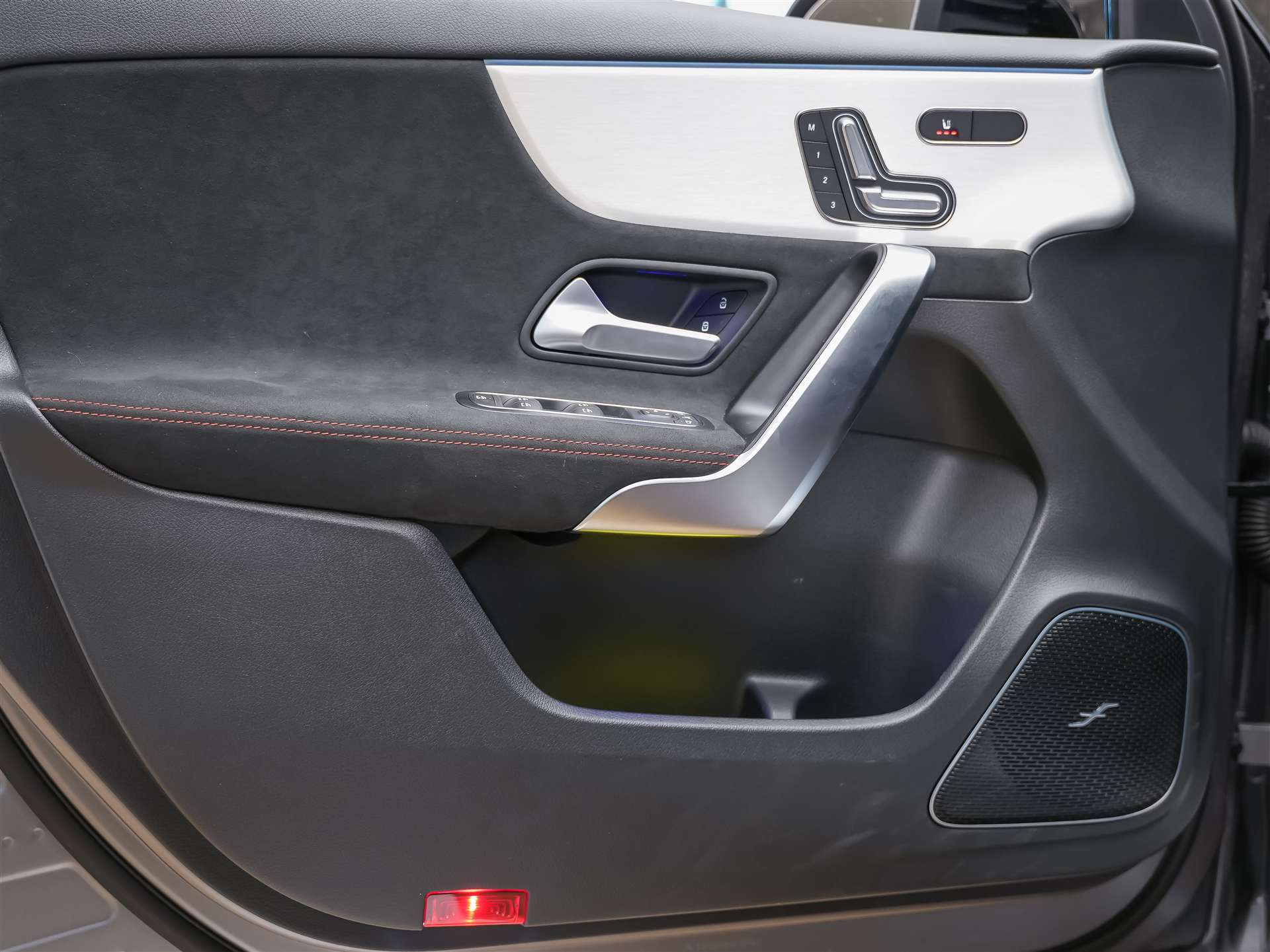MERCEDES-BENZ A 45 S AMG 4matic+ *Werksgarantie*Abstandsregler*El. Sitze mit Memory*-image-23