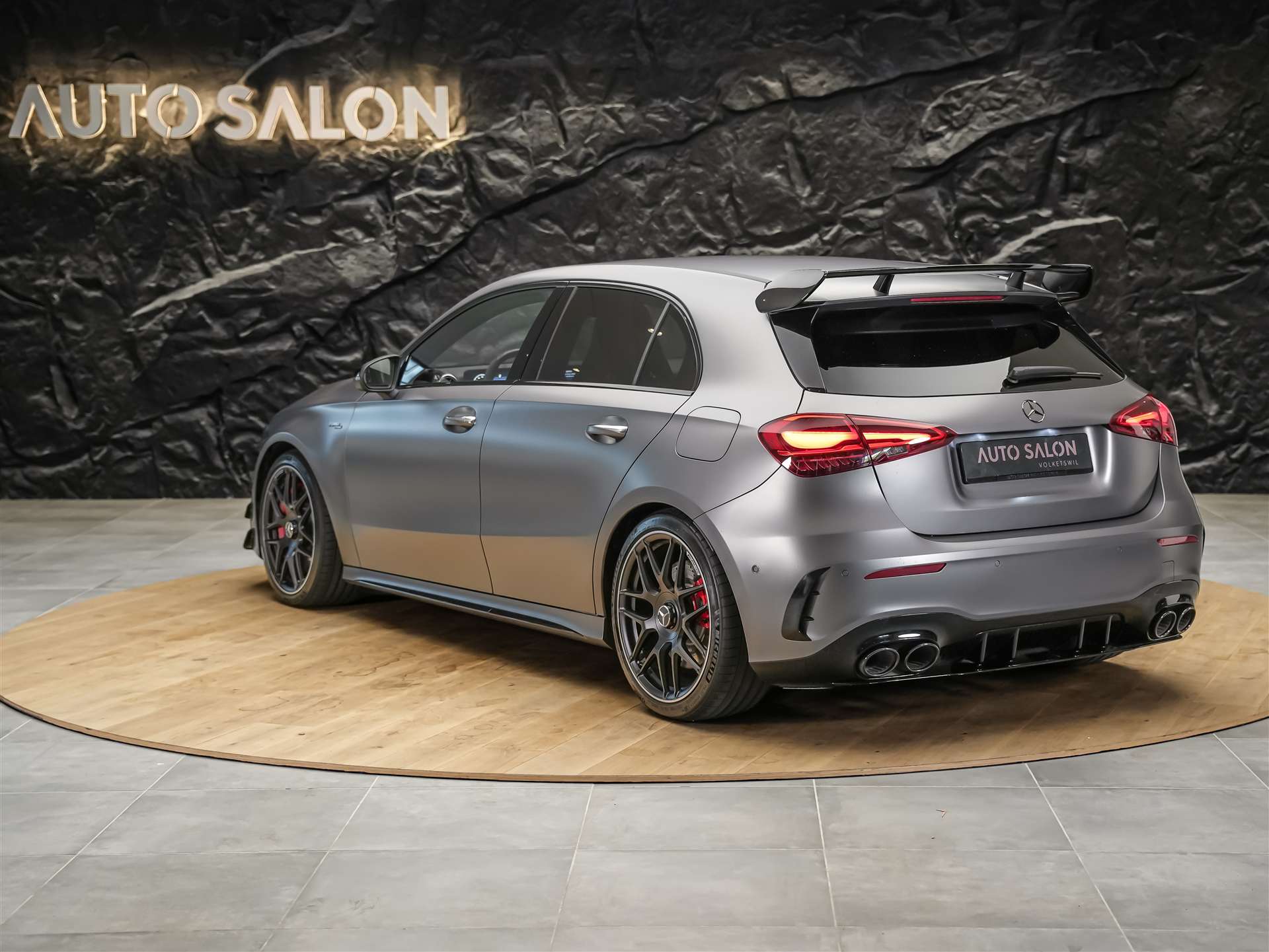 MERCEDES-BENZ A 45 S AMG 4matic+ *Werksgarantie*Abstandsregler*El. Sitze mit Memory*-showroom-element-3