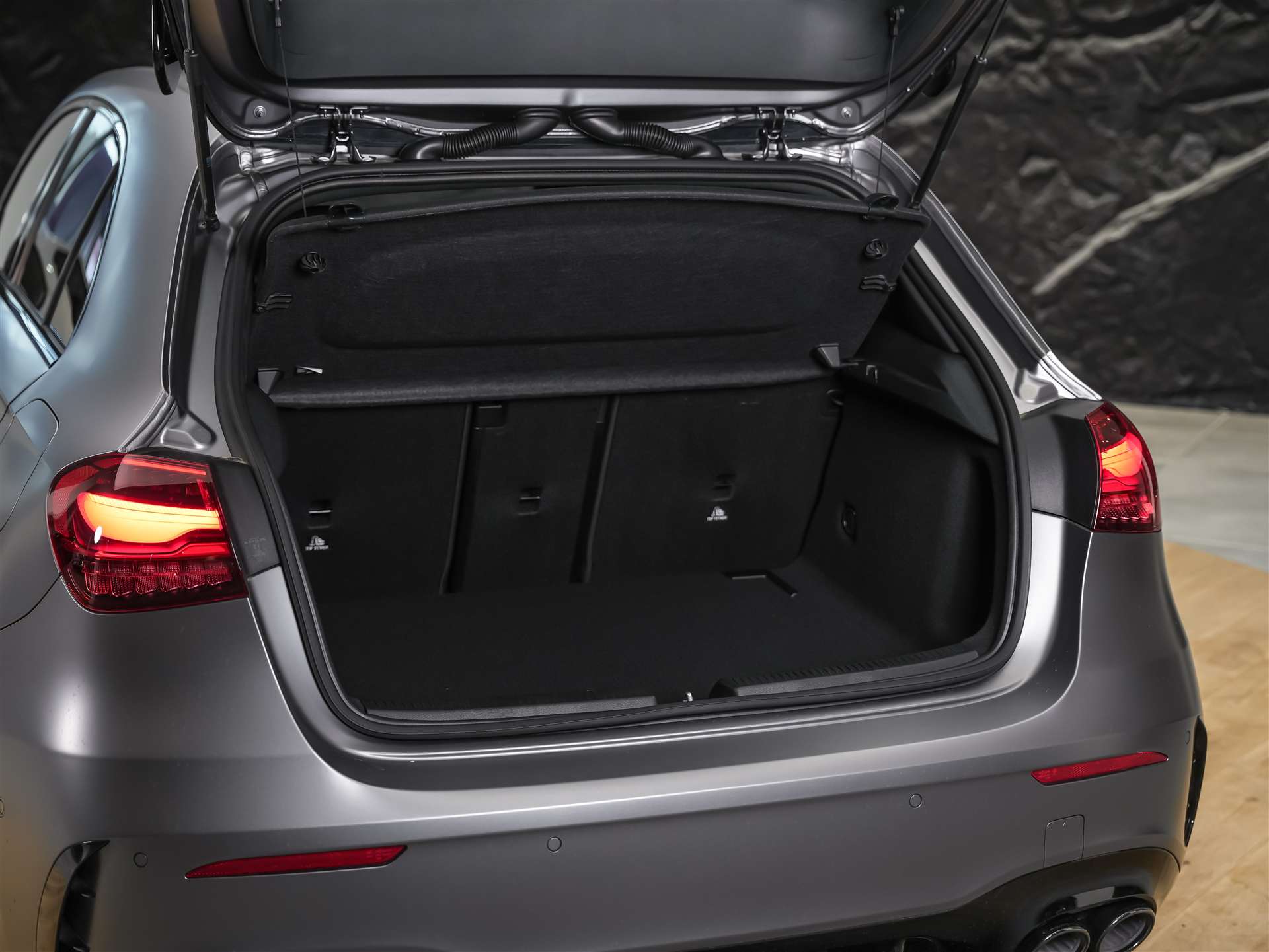 MERCEDES-BENZ A 45 S AMG 4matic+ *Werksgarantie*Abstandsregler*El. Sitze mit Memory*-image-43