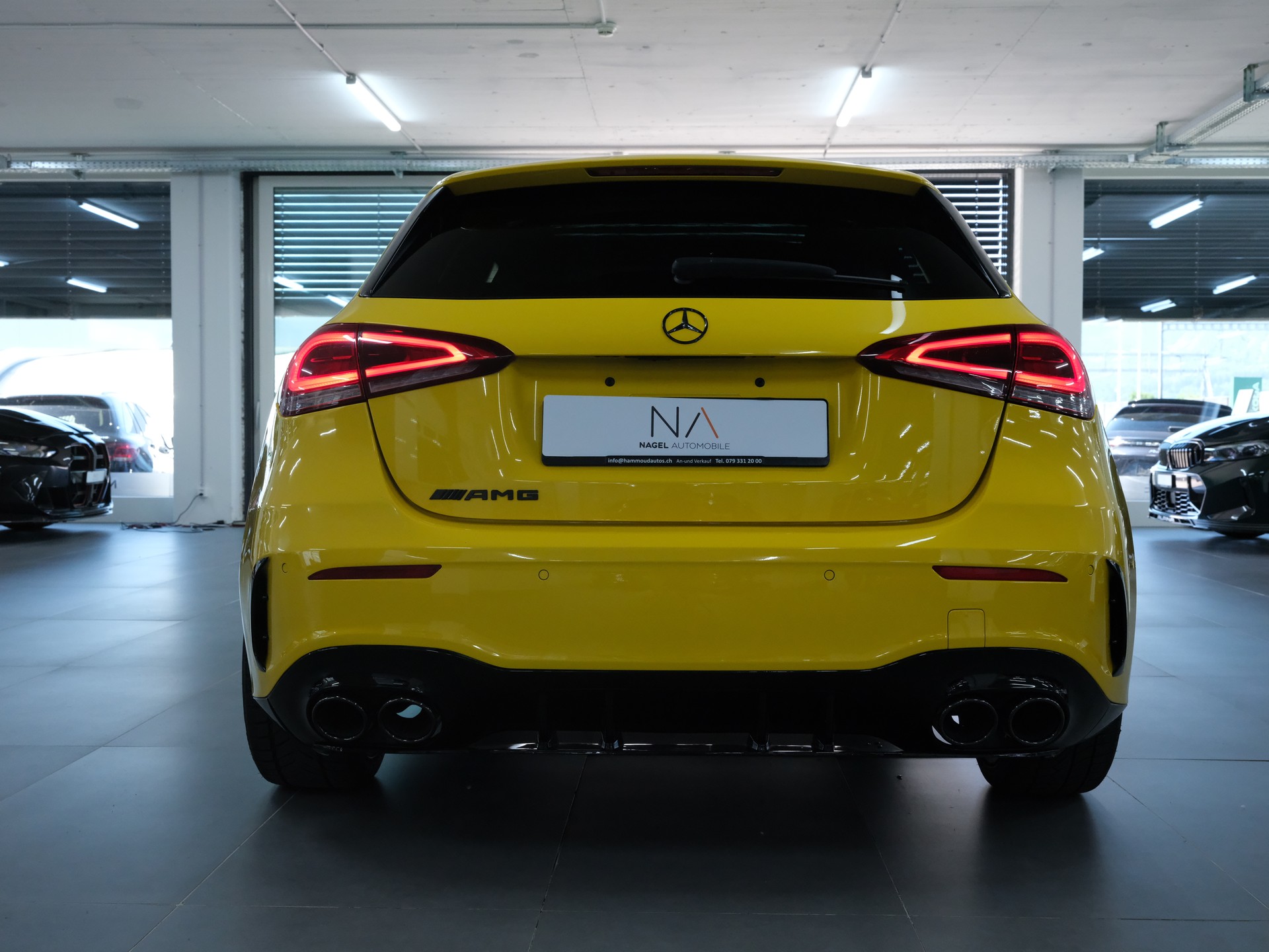 MERCEDES-BENZ A 180 Night Star AMG Line 7G-DCT *360 Kamera* *AMG LINE* *Panorama*-showroom-element-3