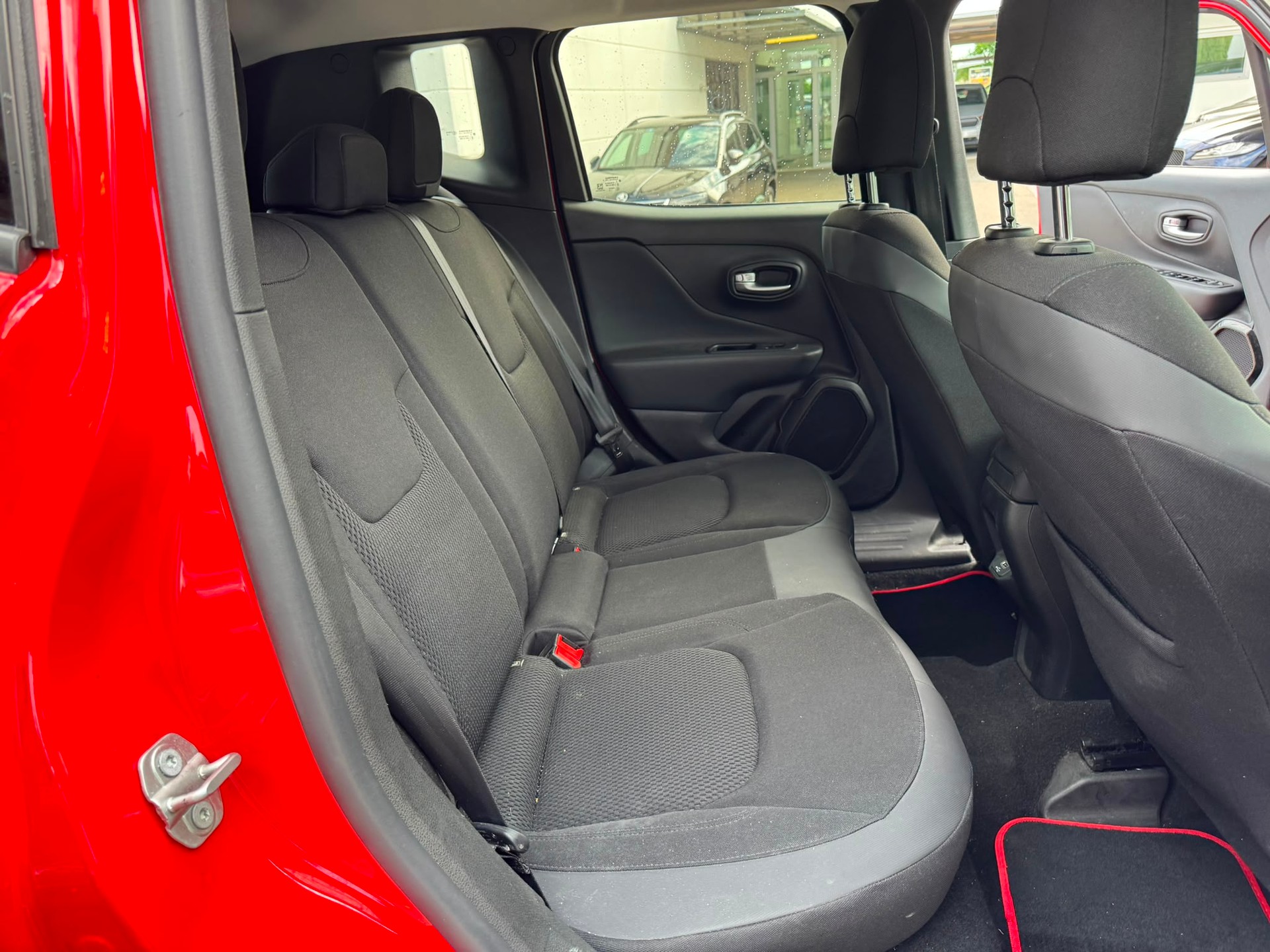 JEEP Renegade 1.0 Turbo Night Eagle-image-15