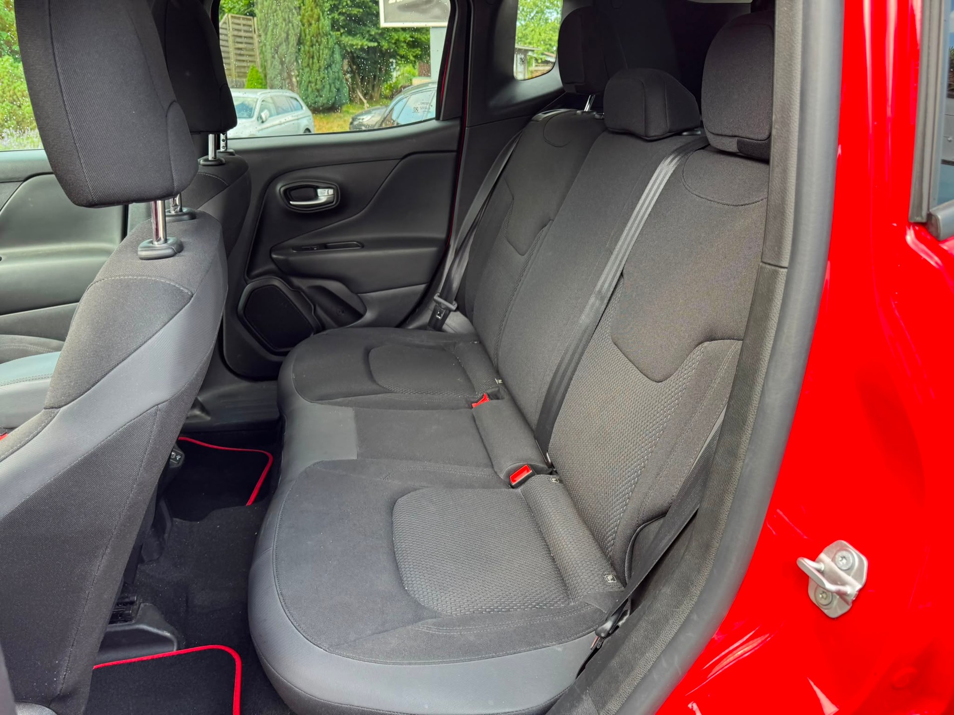 JEEP Renegade 1.0 Turbo Night Eagle-image-14